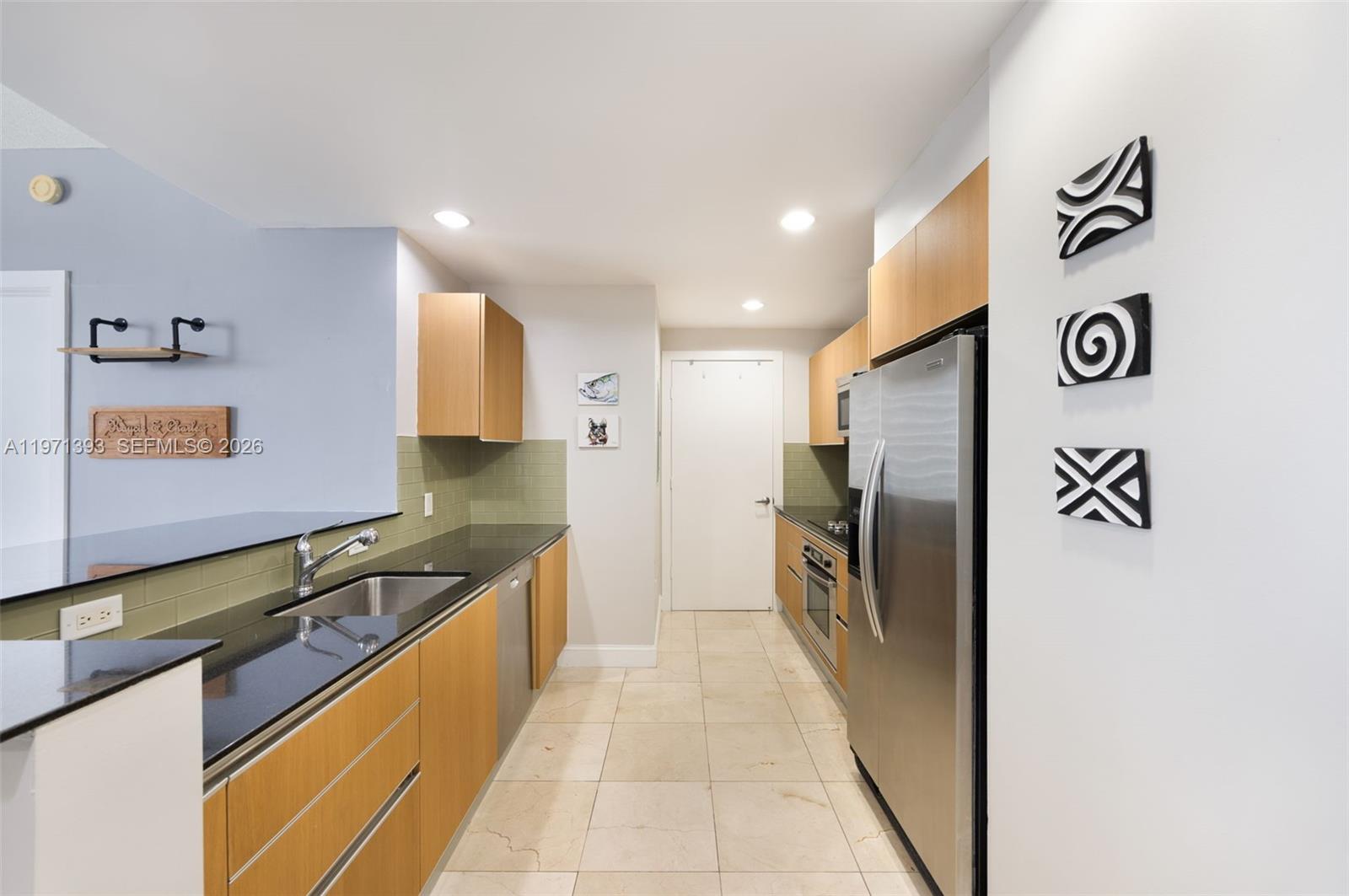 1060 Brickell Ave #3505, Miami FL 33131