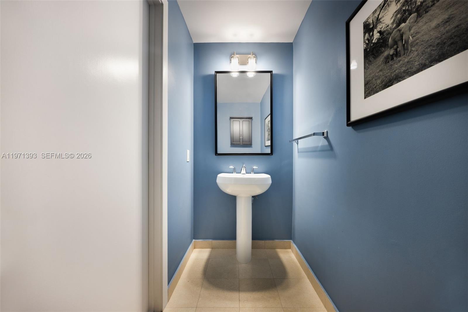 1060 Brickell Ave #3505, Miami FL 33131