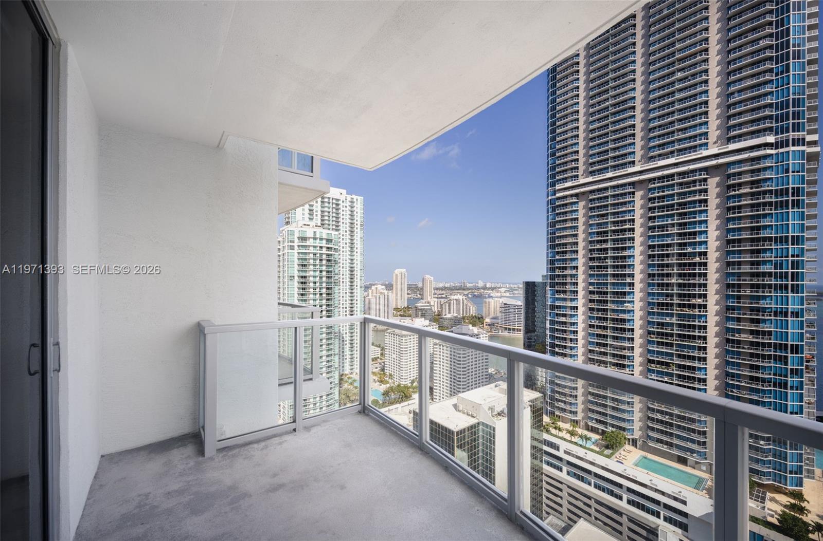 1060 Brickell Ave #3505, Miami FL 33131
