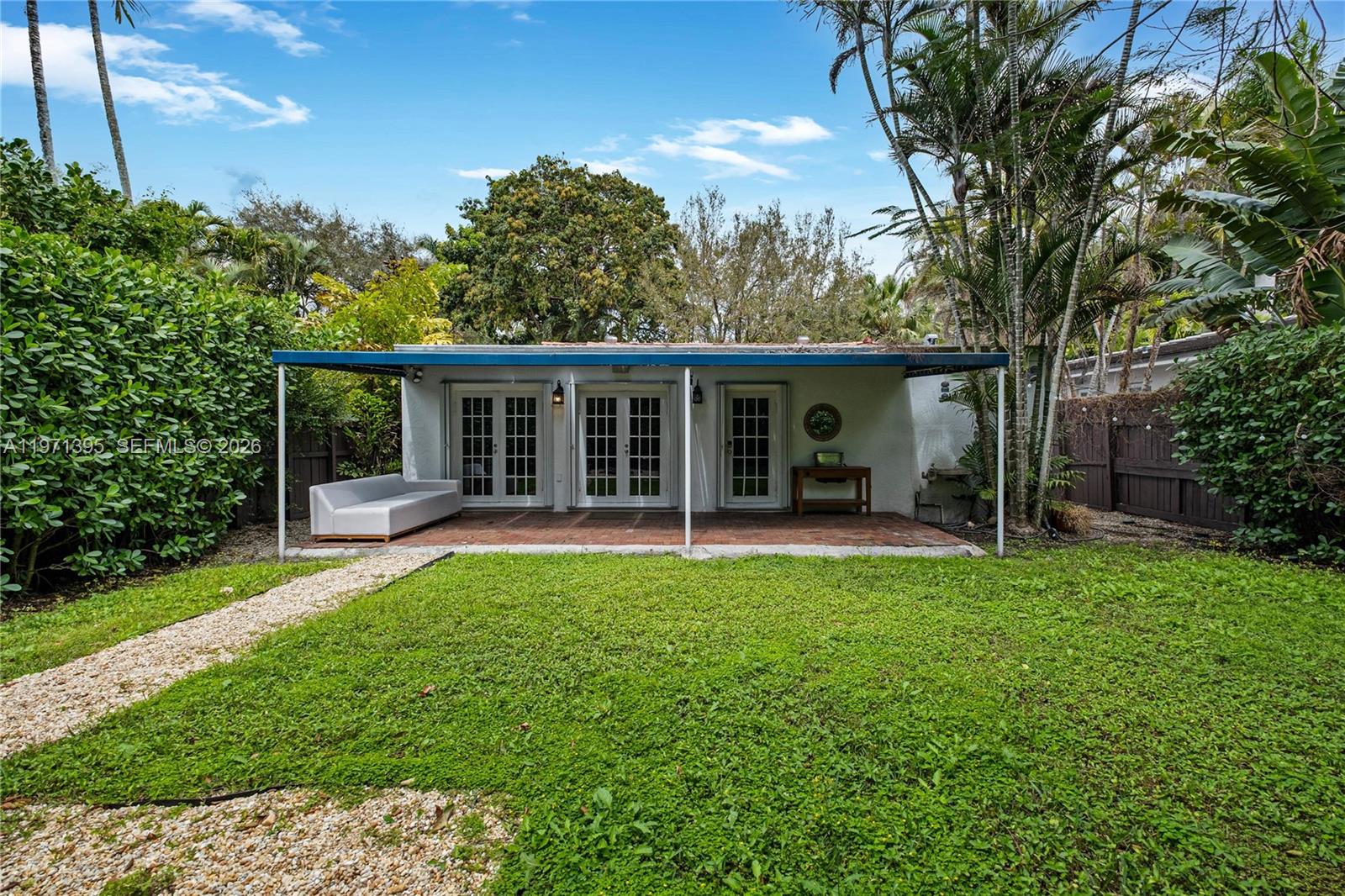 4150 Ventura Ave, Miami FL 33133