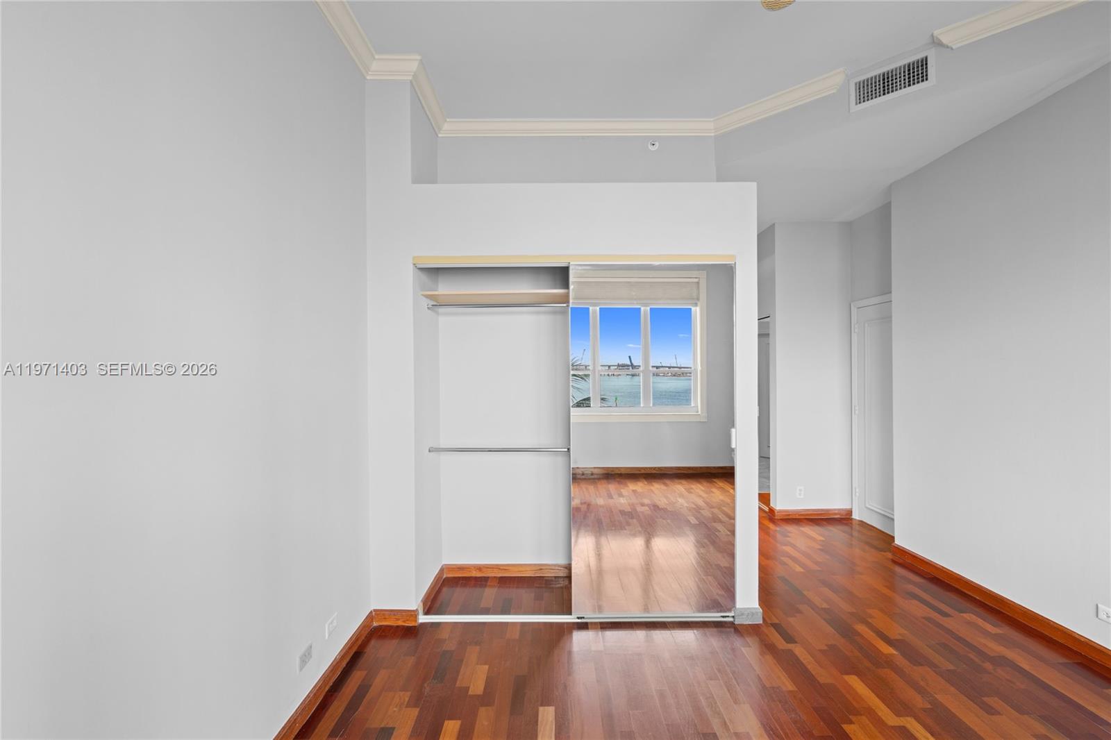 888 Brickell Key Dr #408, Miami FL 33131