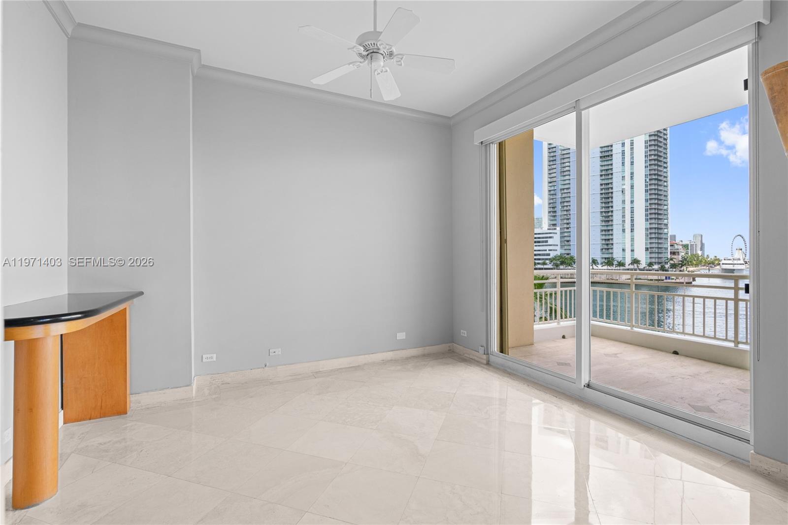 888 Brickell Key Dr #408, Miami FL 33131