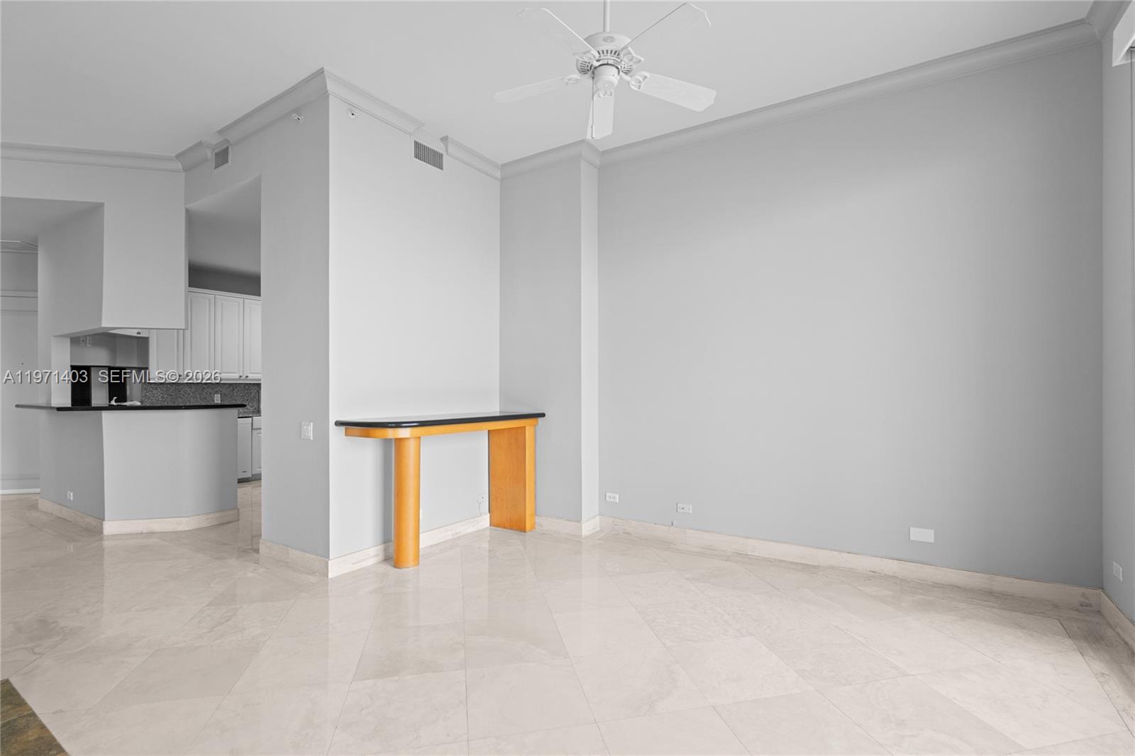888 Brickell Key Dr #408, Miami FL 33131