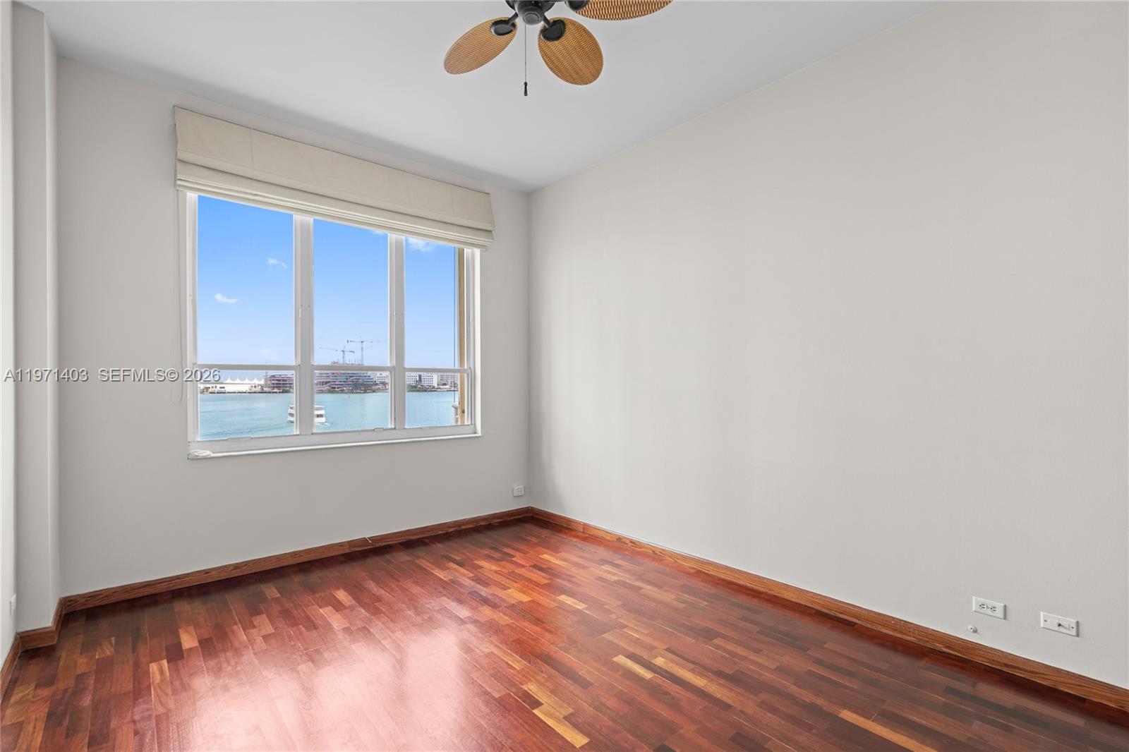 888 Brickell Key Dr #408, Miami FL 33131