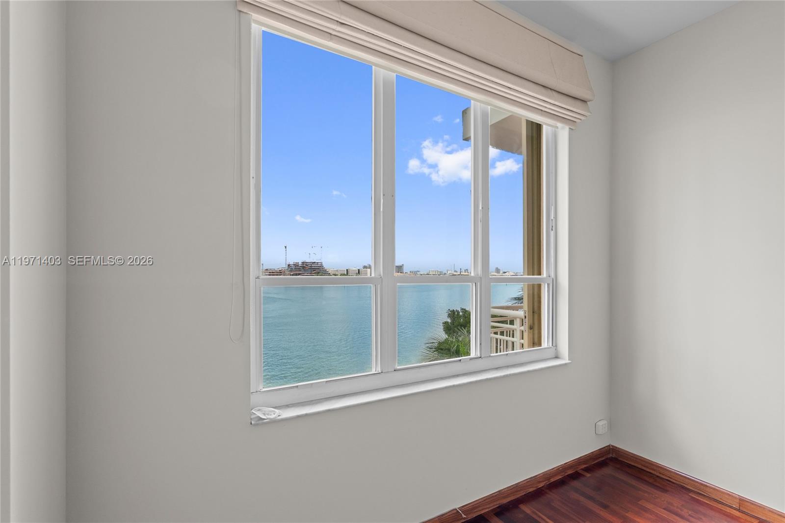 888 Brickell Key Dr #408, Miami FL 33131