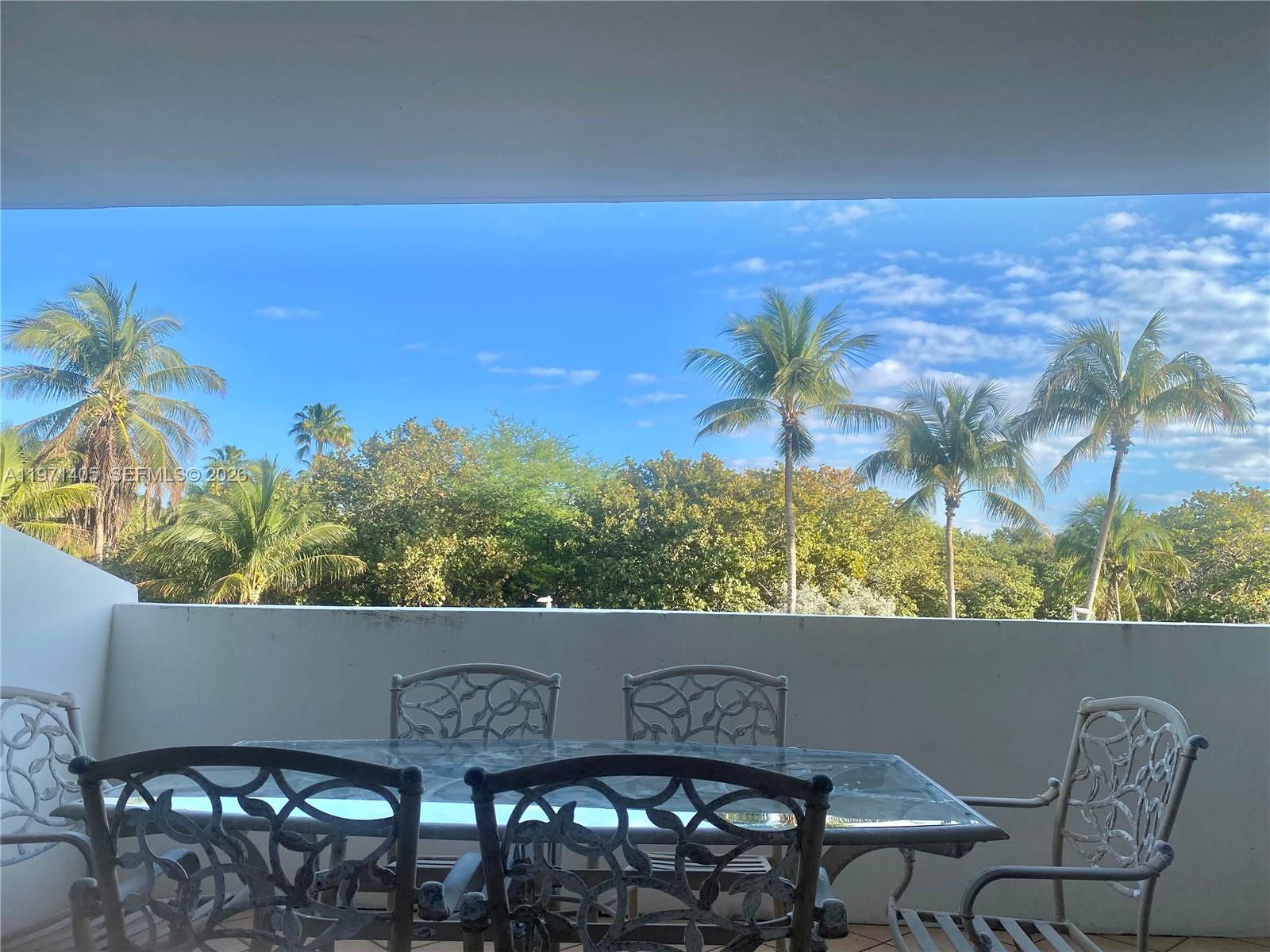 177 Ocean Lane Dr #204, Key Biscayne FL 33149