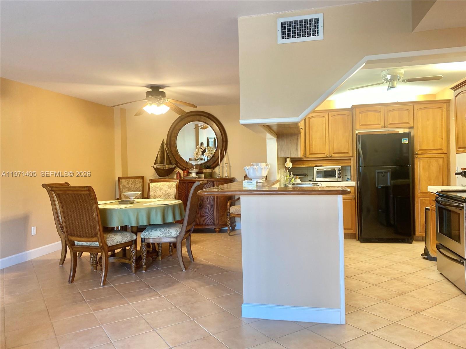 177 Ocean Lane Dr #204, Key Biscayne FL 33149