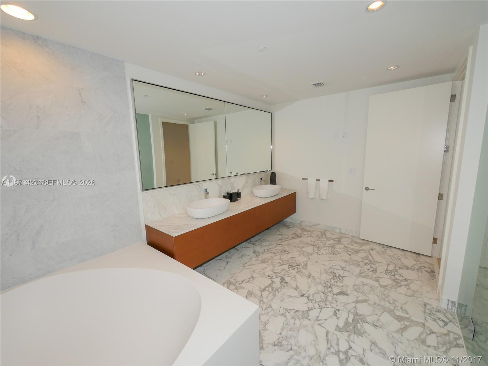10201 Collins Ave #2006, Bal Harbour FL 33154