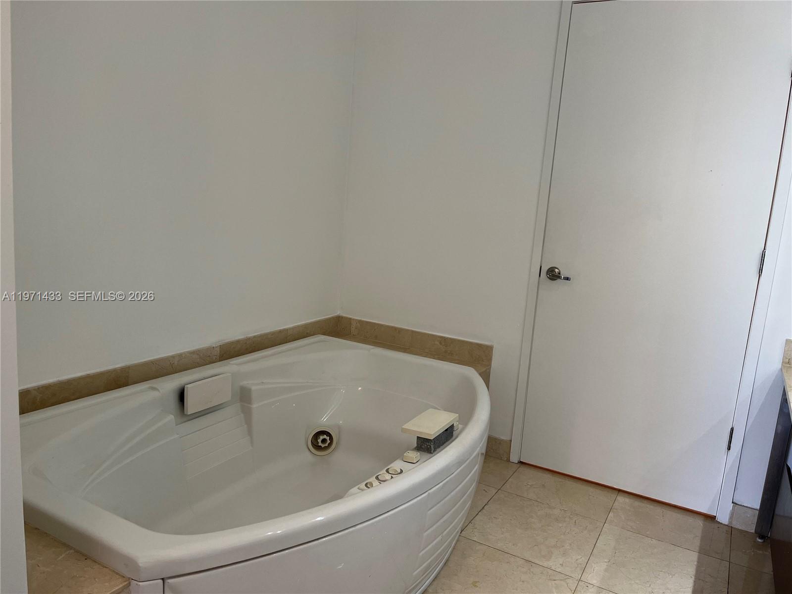 16275 Collins Ave #2603, Sunny Isles Beach FL 33160