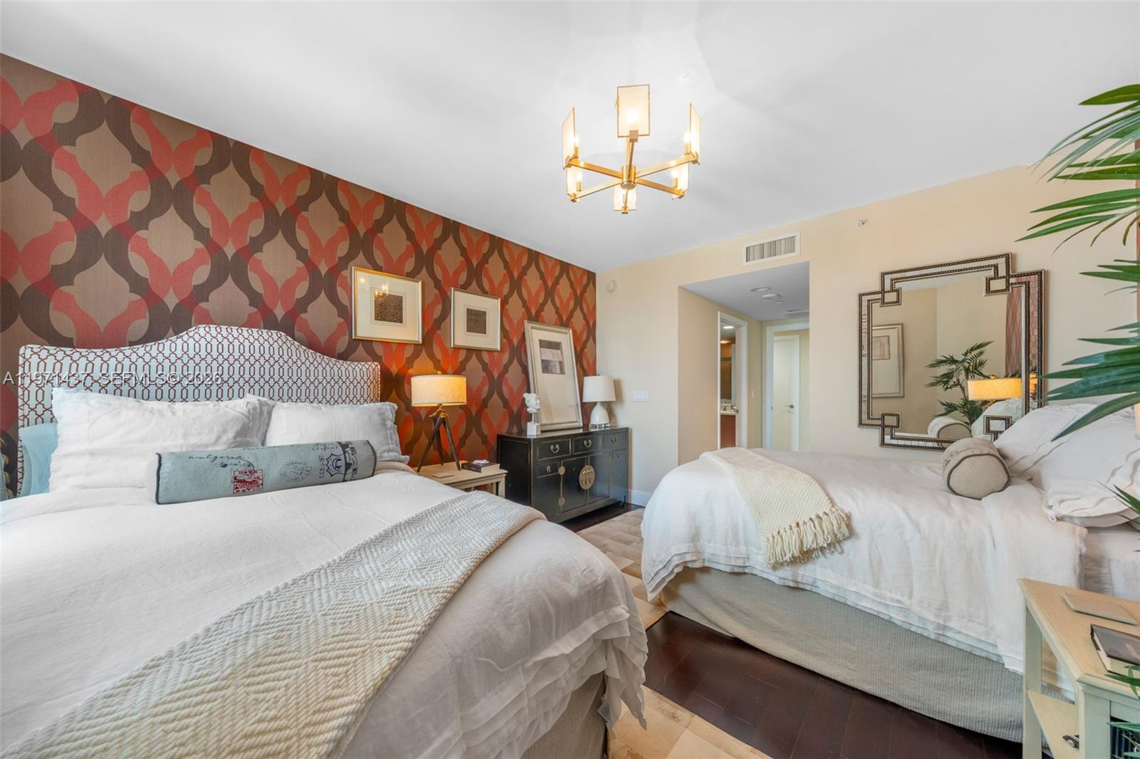 3301 NE 183rd St #1104, Aventura FL 33160