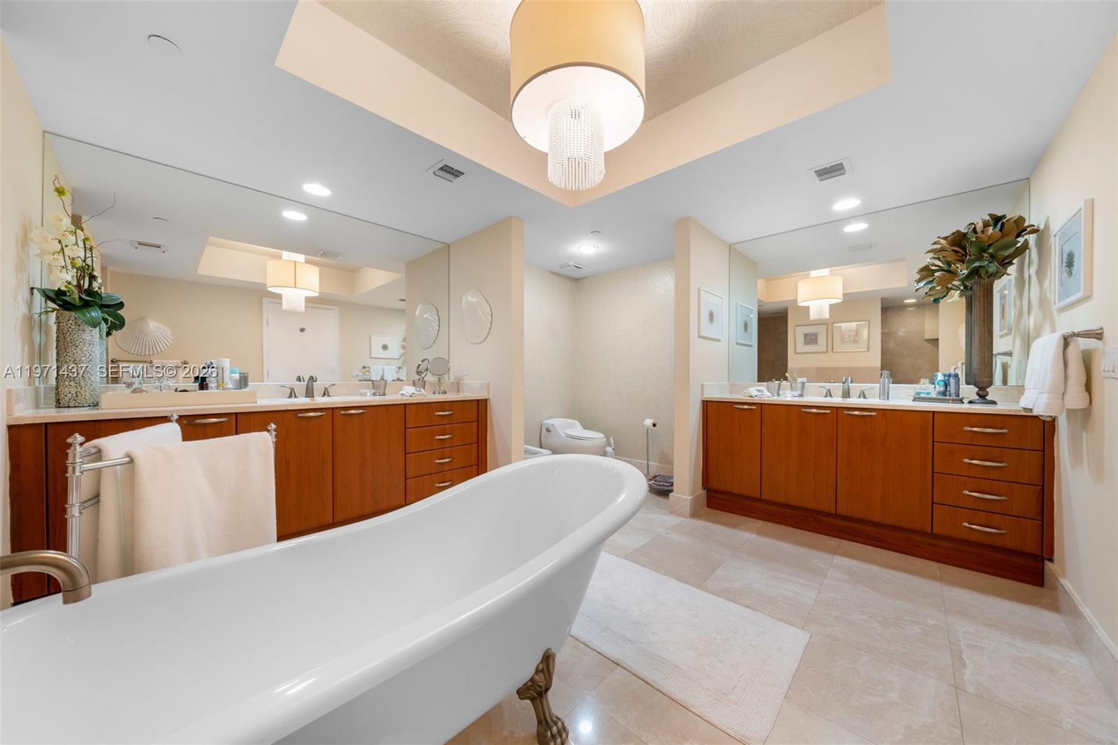 3301 NE 183rd St #1104, Aventura FL 33160