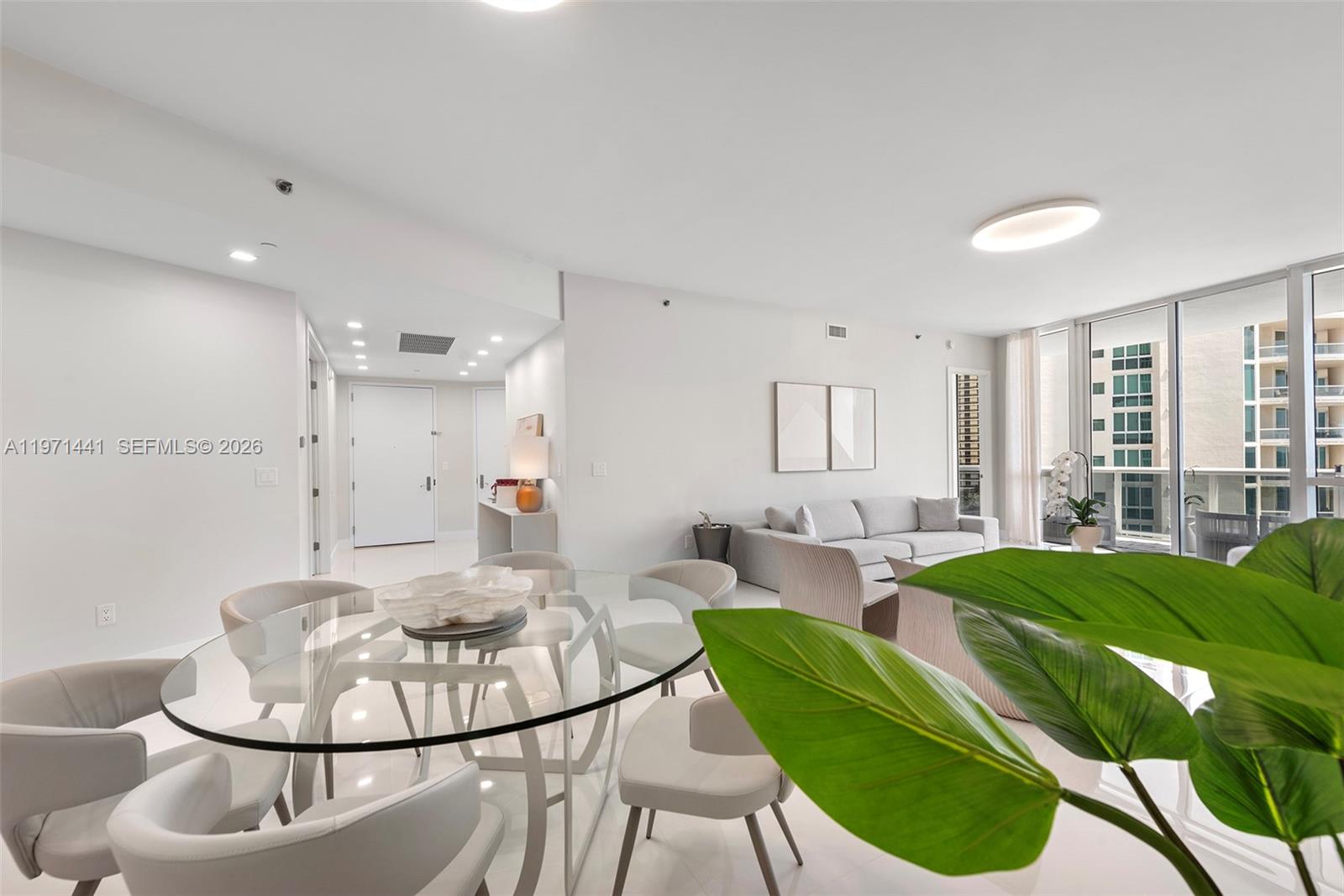 16001 Collins Ave #803, Sunny Isles Beach FL 33160