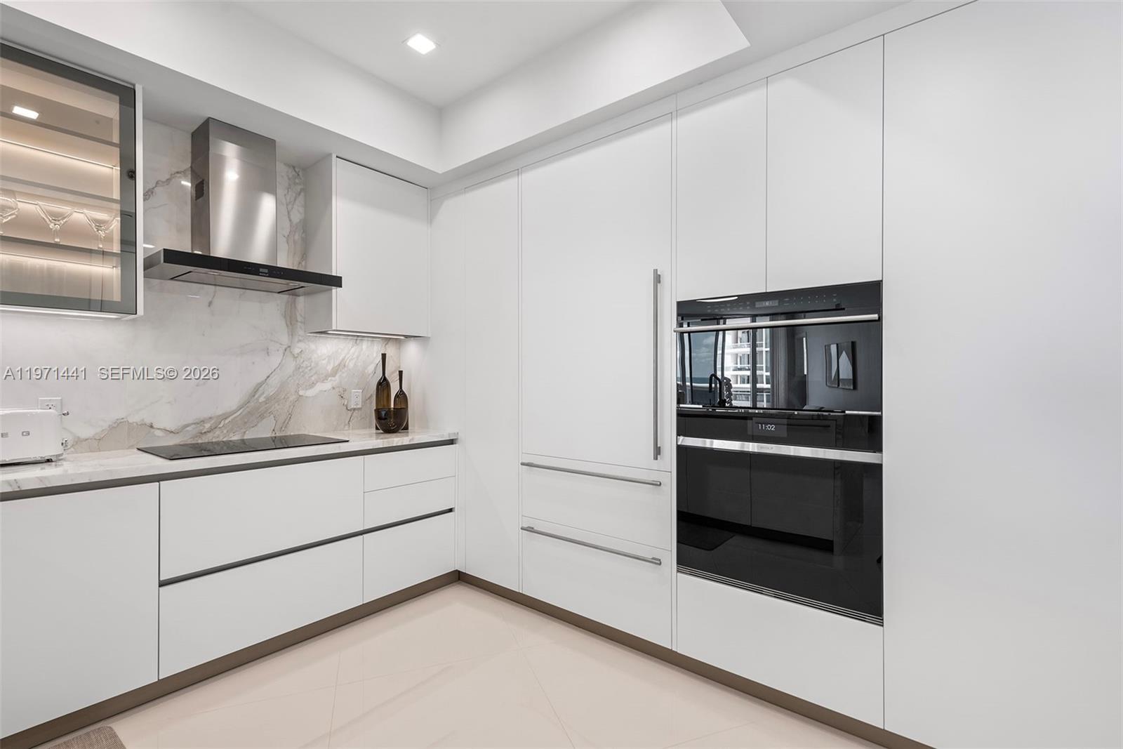 16001 Collins Ave #803, Sunny Isles Beach FL 33160