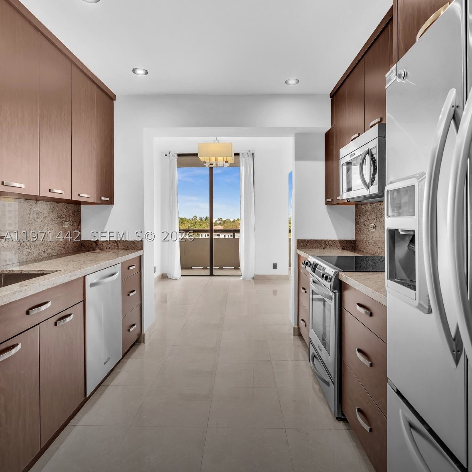 19355 Turnberry Way #3J, Aventura FL 33180