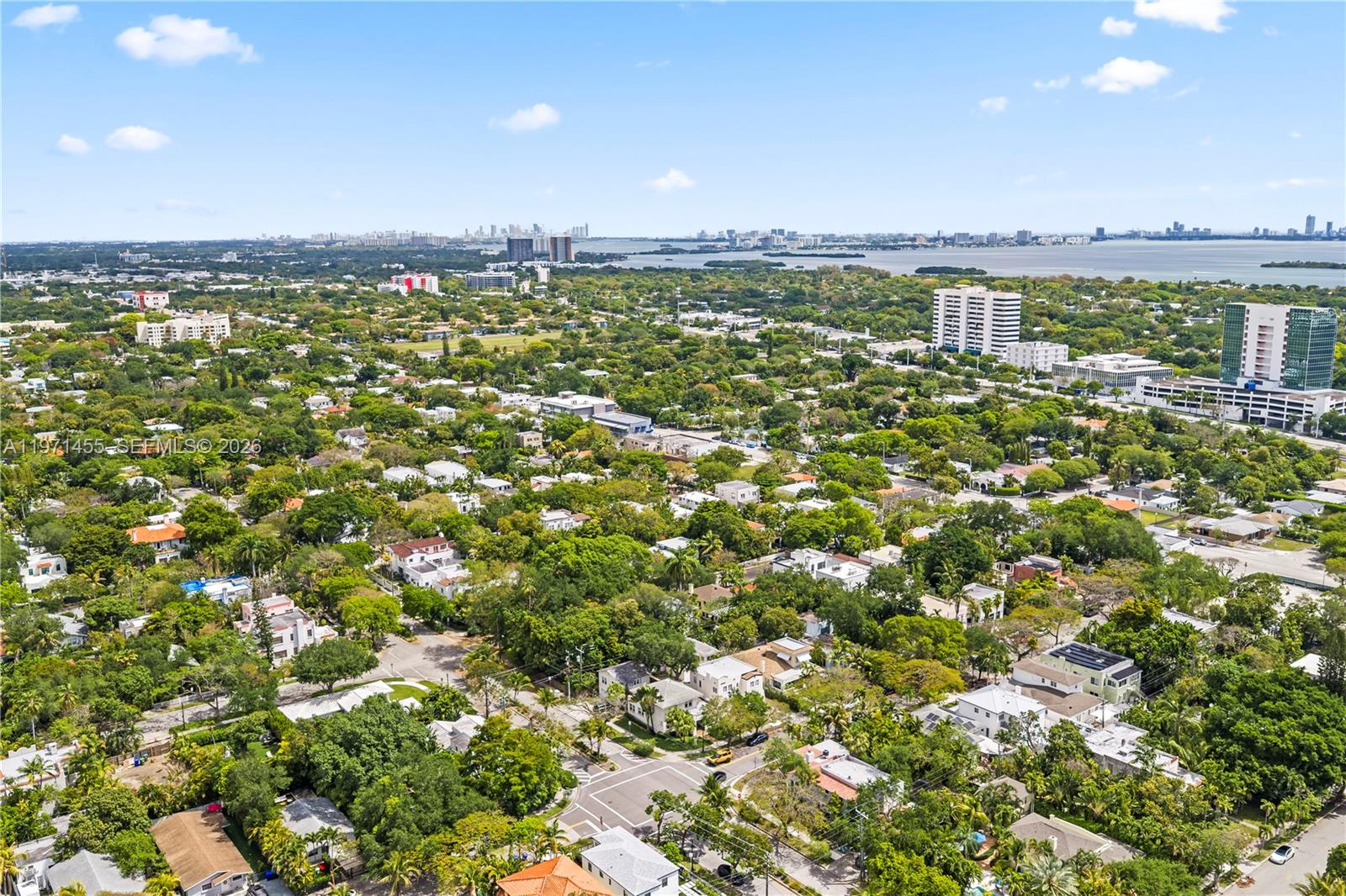 178 NE 45th St, Miami FL 33137