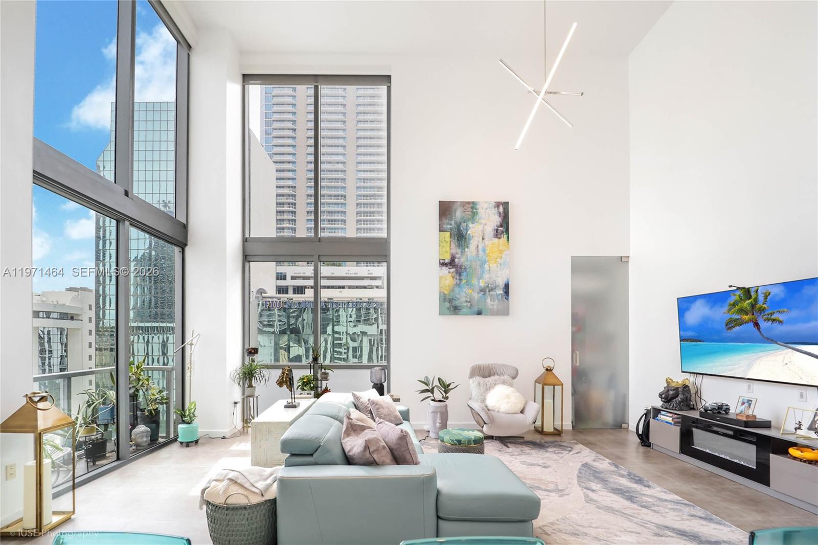 1060 Brickell Ave #1003, Miami FL 33131