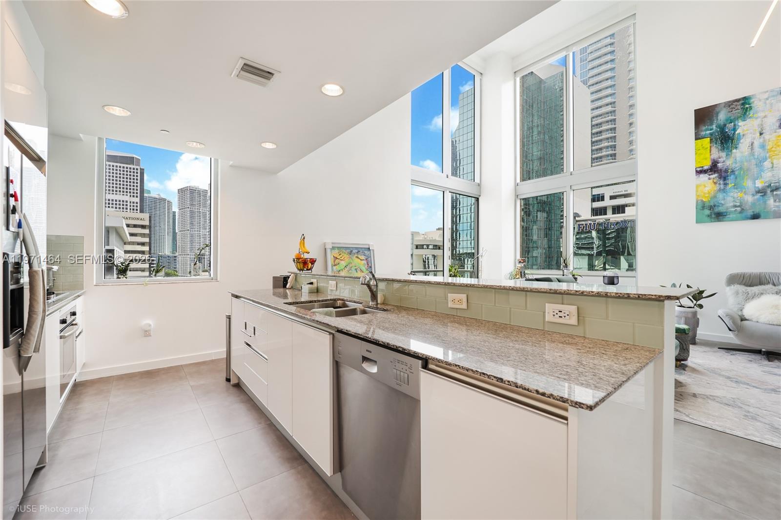 1060 Brickell Ave #1003, Miami FL 33131