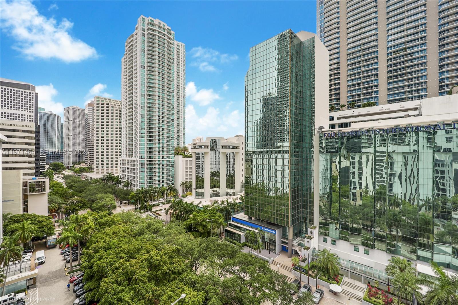 1060 Brickell Ave #1003, Miami FL 33131