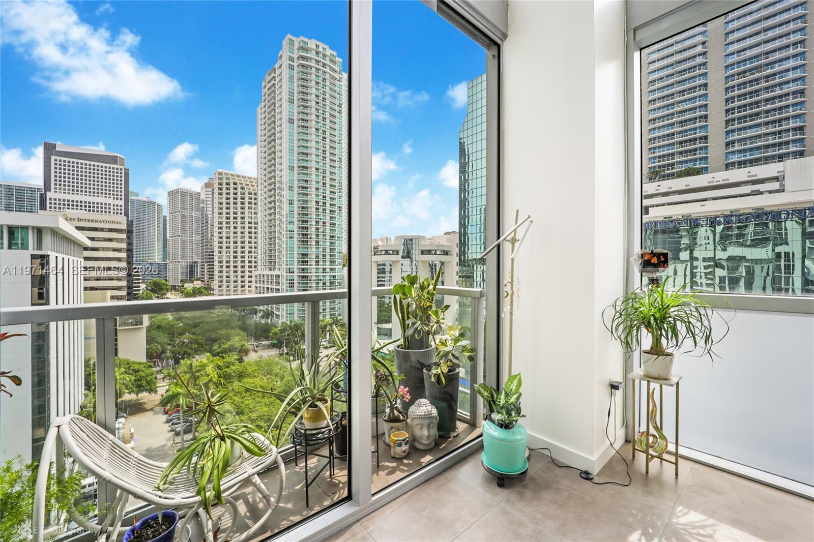 1060 Brickell Ave #1003, Miami FL 33131