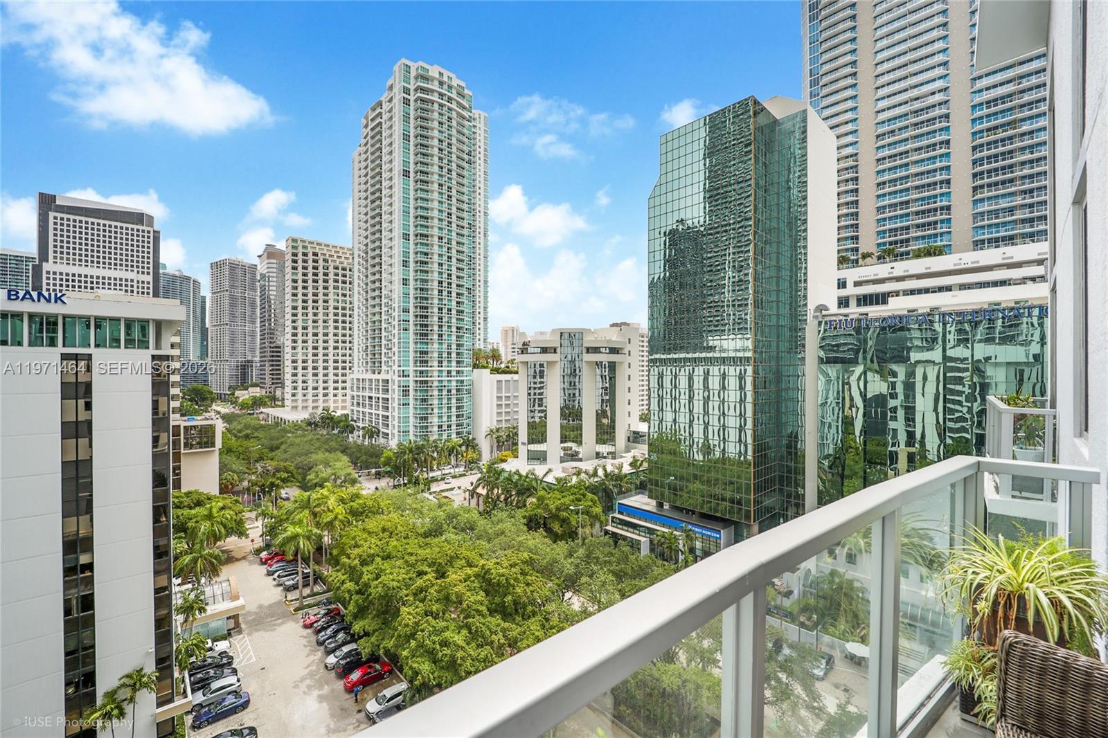1060 Brickell Ave #1003, Miami FL 33131