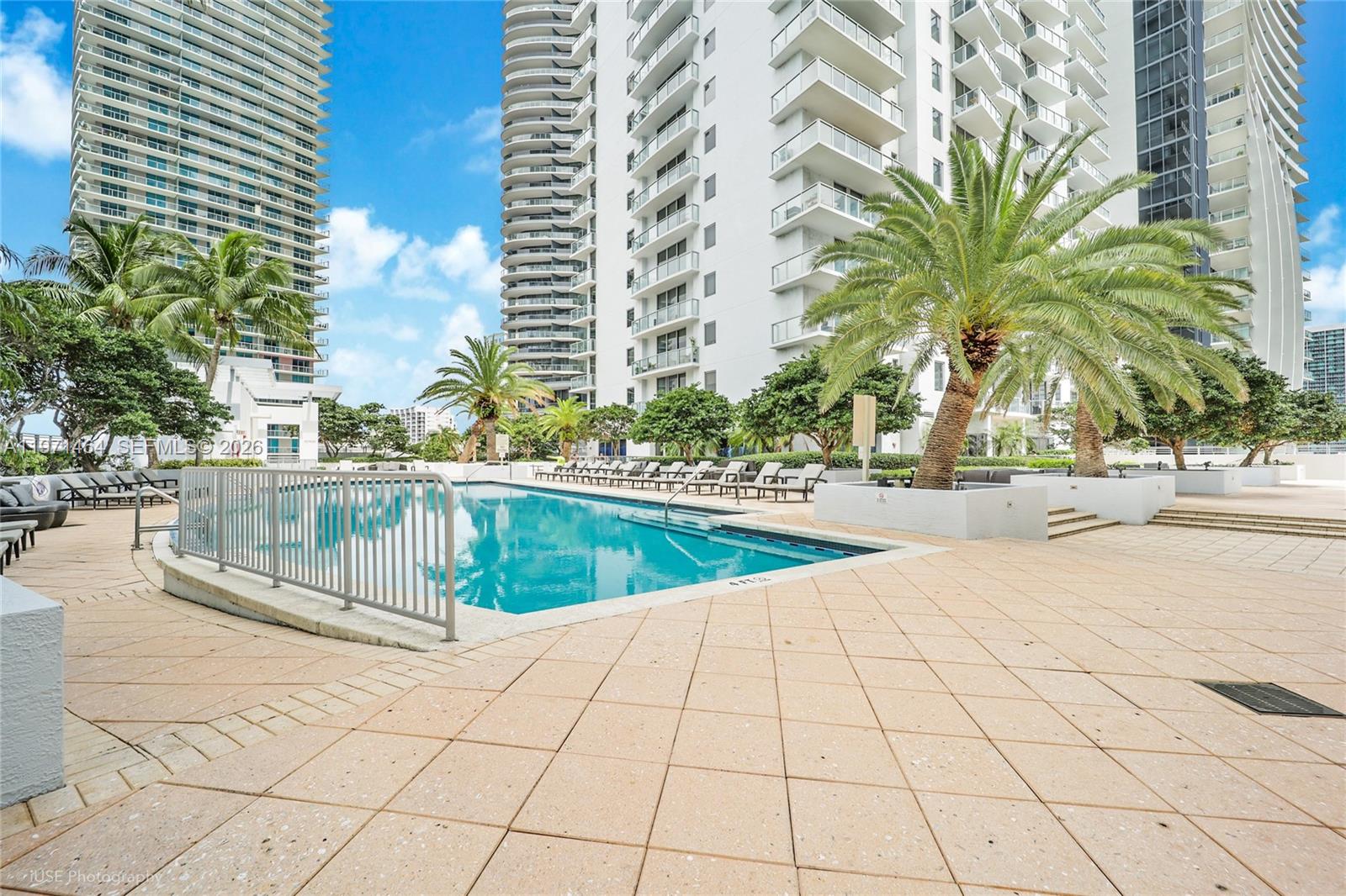1060 Brickell Ave #1003, Miami FL 33131