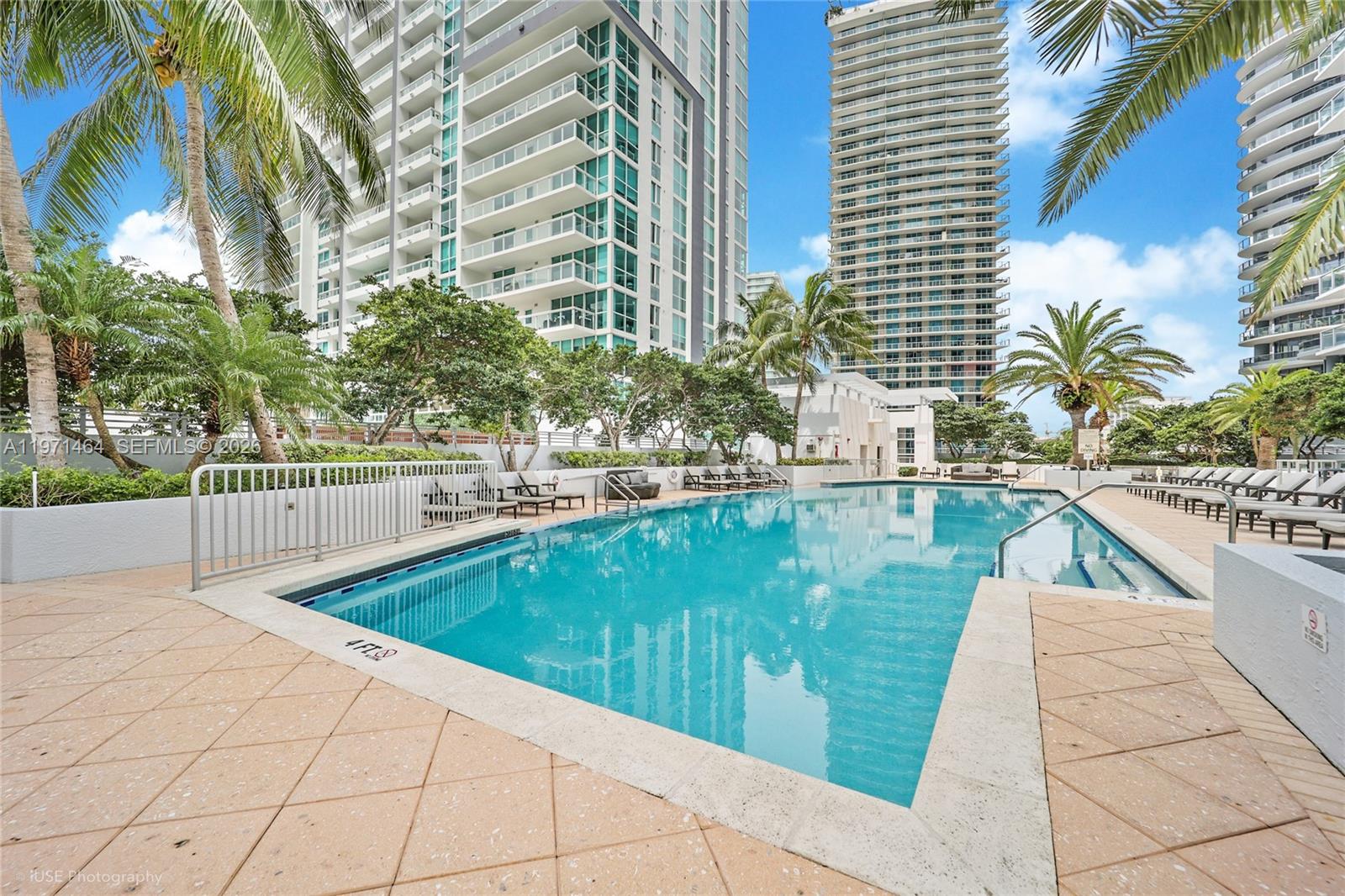1060 Brickell Ave #1003, Miami FL 33131