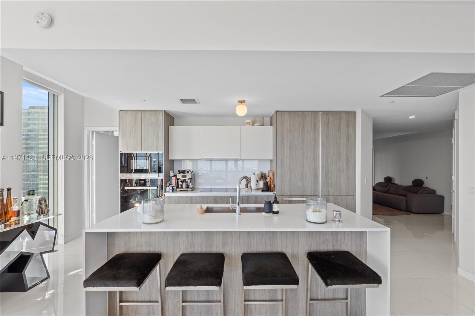 2900 NE 7th Ave #3107, Miami FL 33137