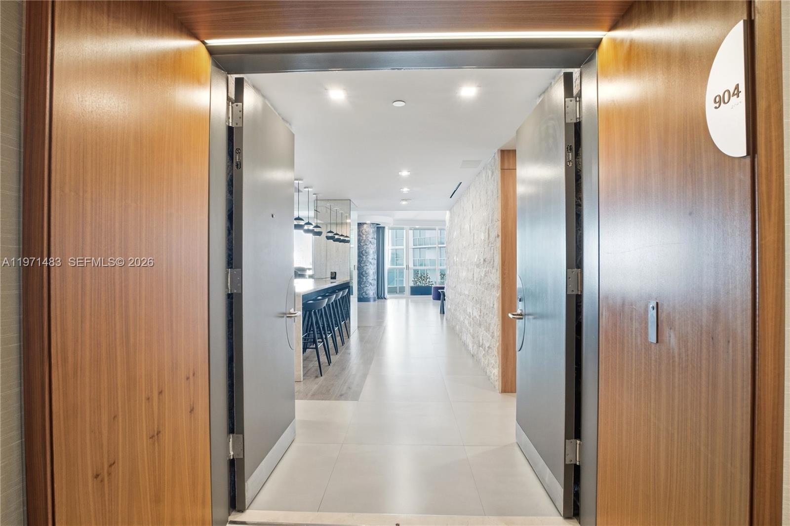 2127 Brickell Avenue #904, Miami FL 33129