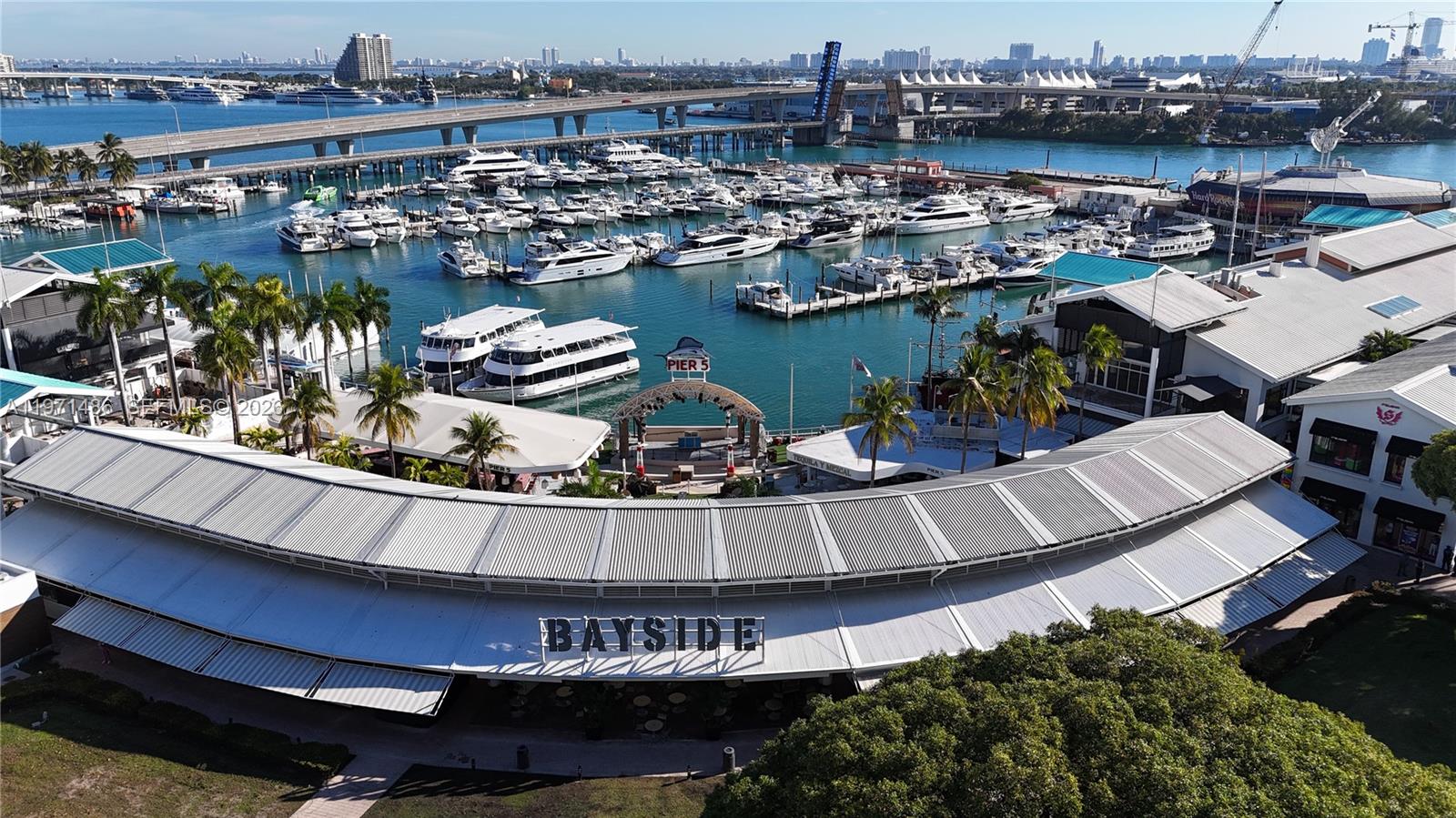 888 Biscayne Blvd #3208, Miami FL 33132