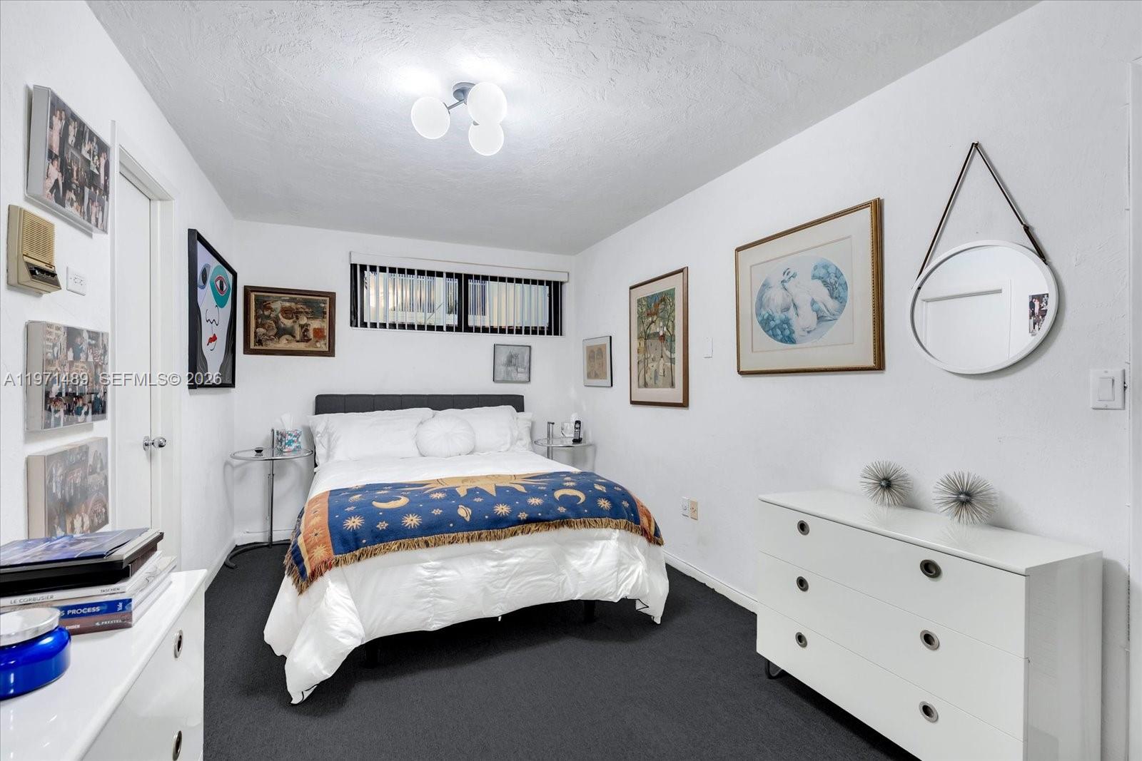 279 N Hibiscus Dr, Miami Beach FL 33139