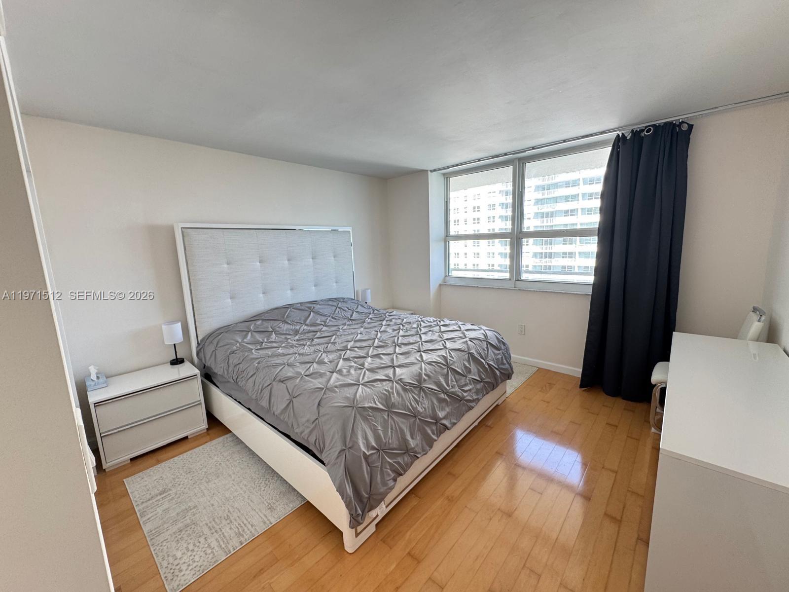 1155 Brickell Bay Dr #2306, Miami FL 33131