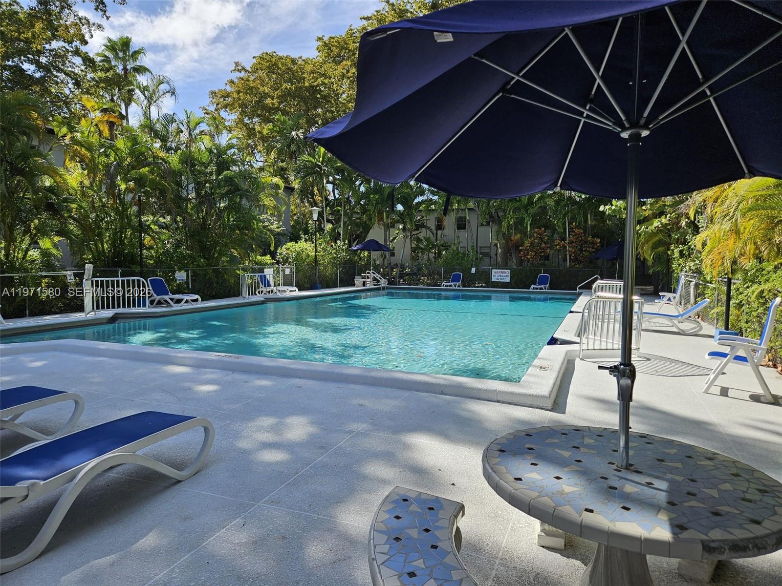 5660 SW 78th St #6A, Miami FL 33143