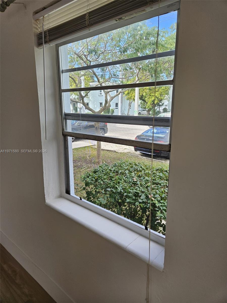 5660 SW 78th St #6A, Miami FL 33143