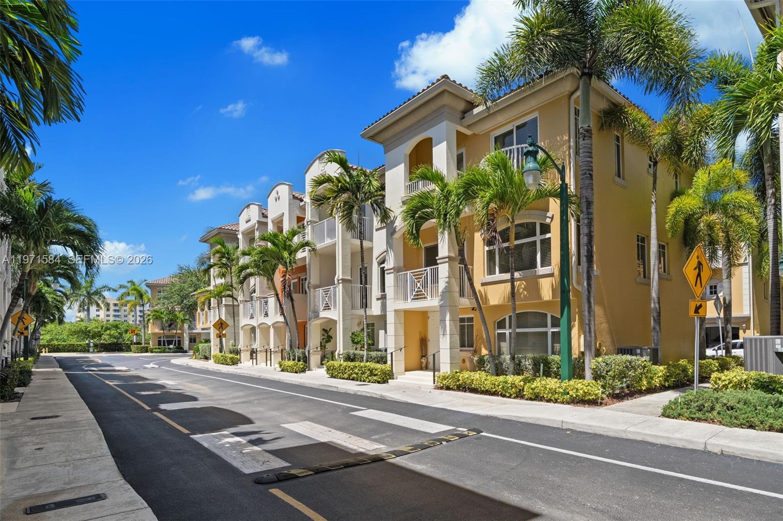 18413 NE 27th Ct #18413, Aventura FL 33160
