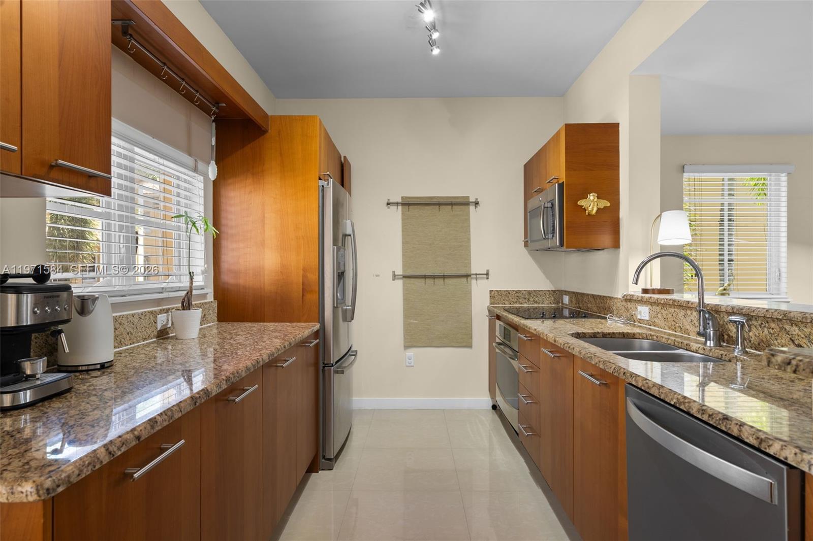 18413 NE 27th Ct #18413, Aventura FL 33160