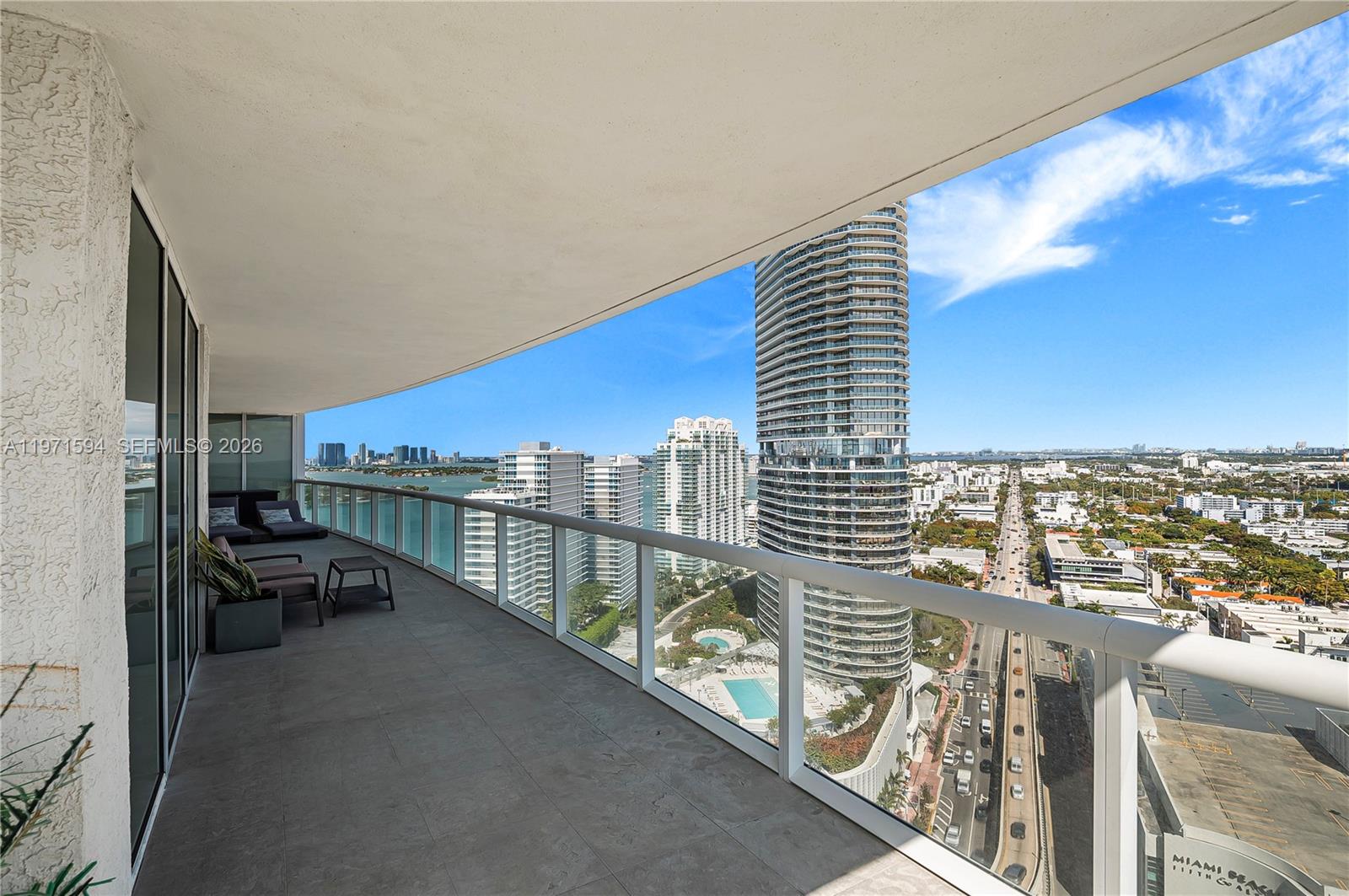 450 Alton Rd #2710, Miami Beach FL 33139