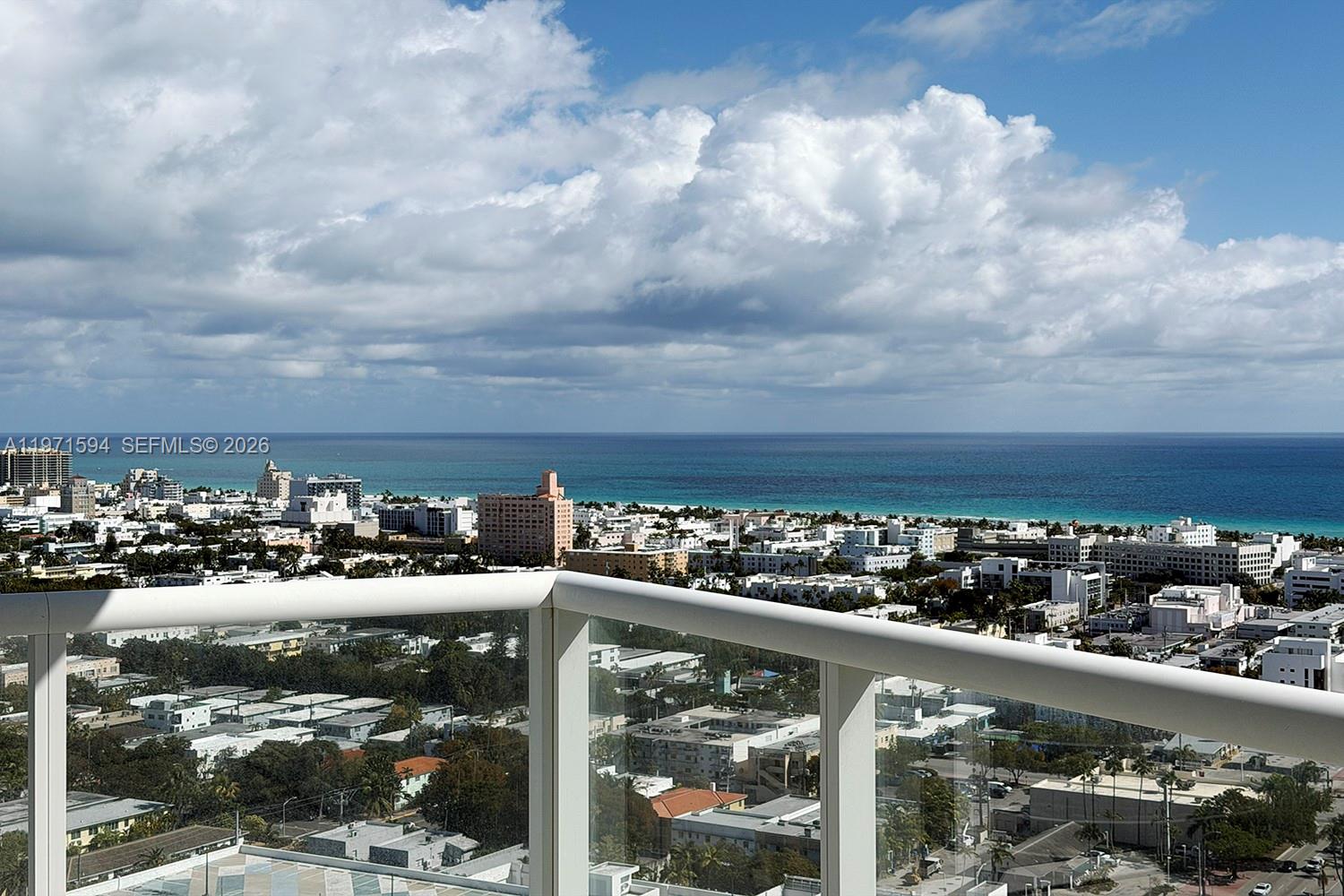 450 Alton Rd #2710, Miami Beach FL 33139