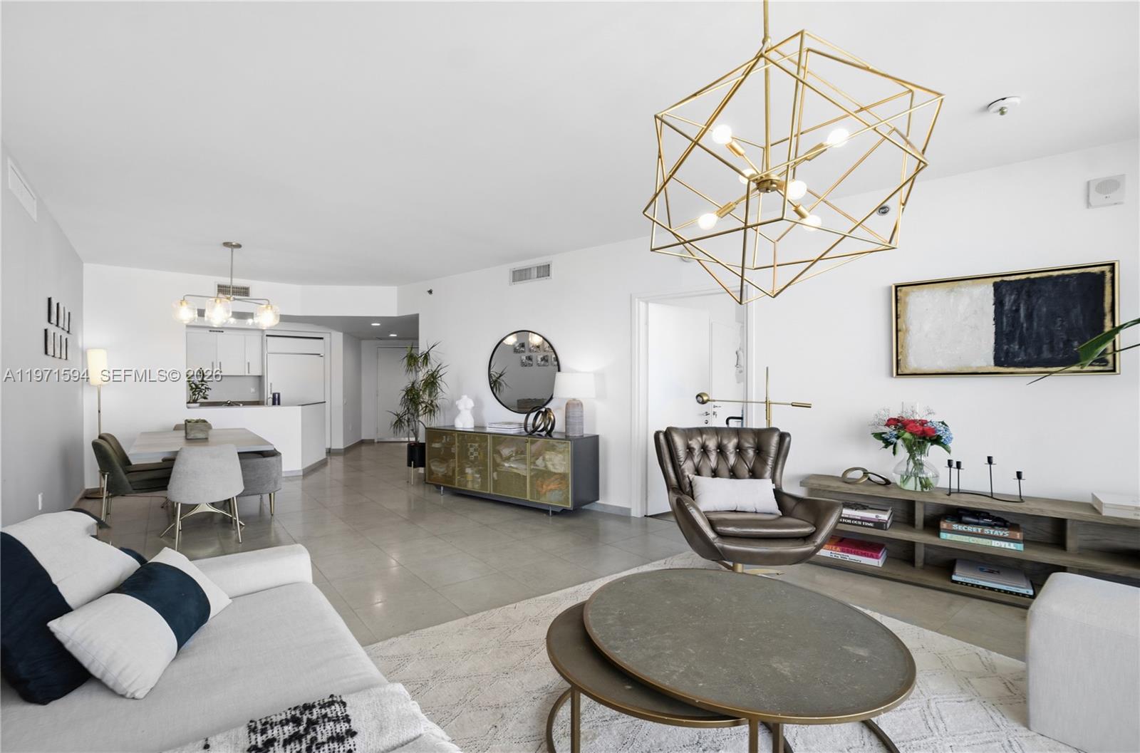 450 Alton Rd #2710, Miami Beach FL 33139
