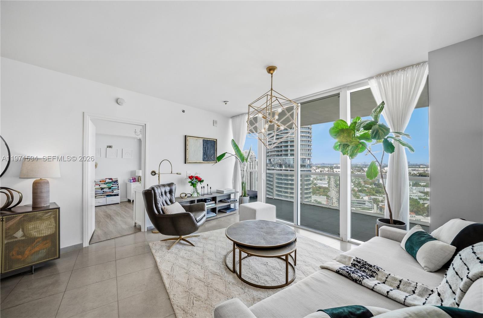 450 Alton Rd #2710, Miami Beach FL 33139