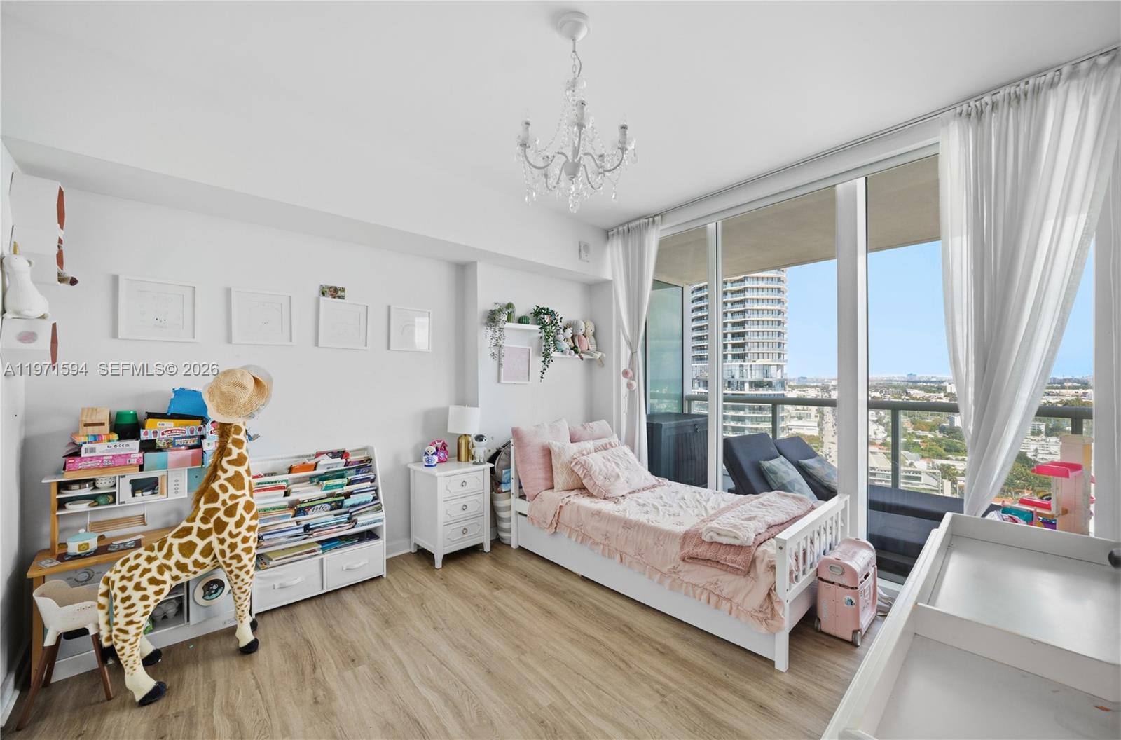 450 Alton Rd #2710, Miami Beach FL 33139