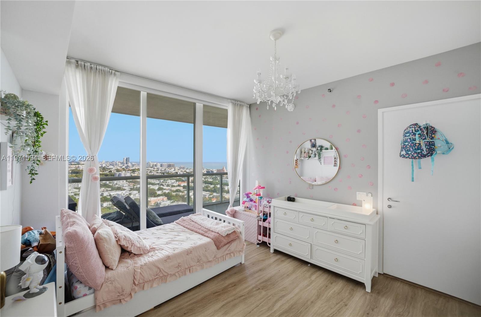 450 Alton Rd #2710, Miami Beach FL 33139