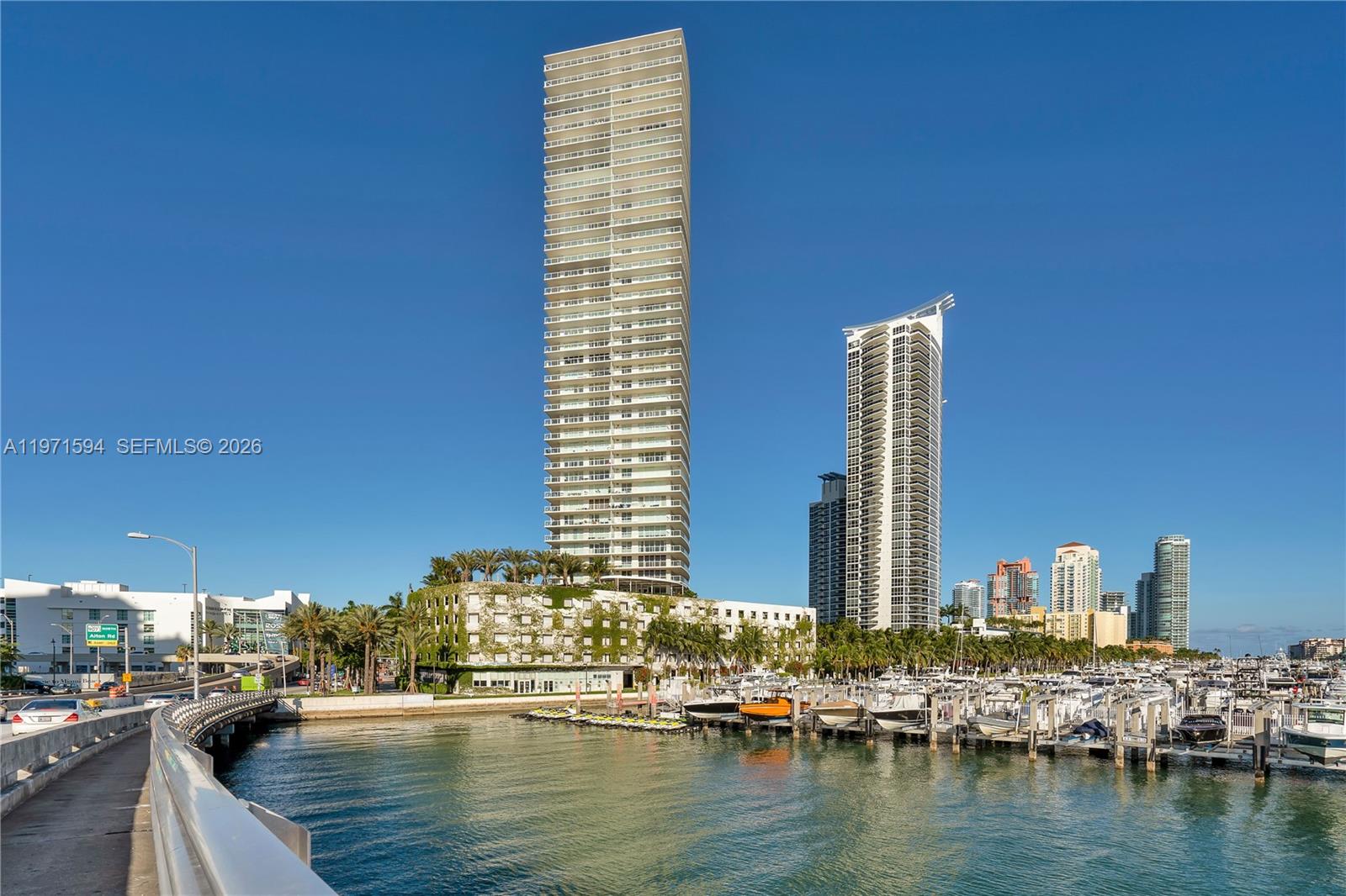 450 Alton Rd #2710, Miami Beach FL 33139