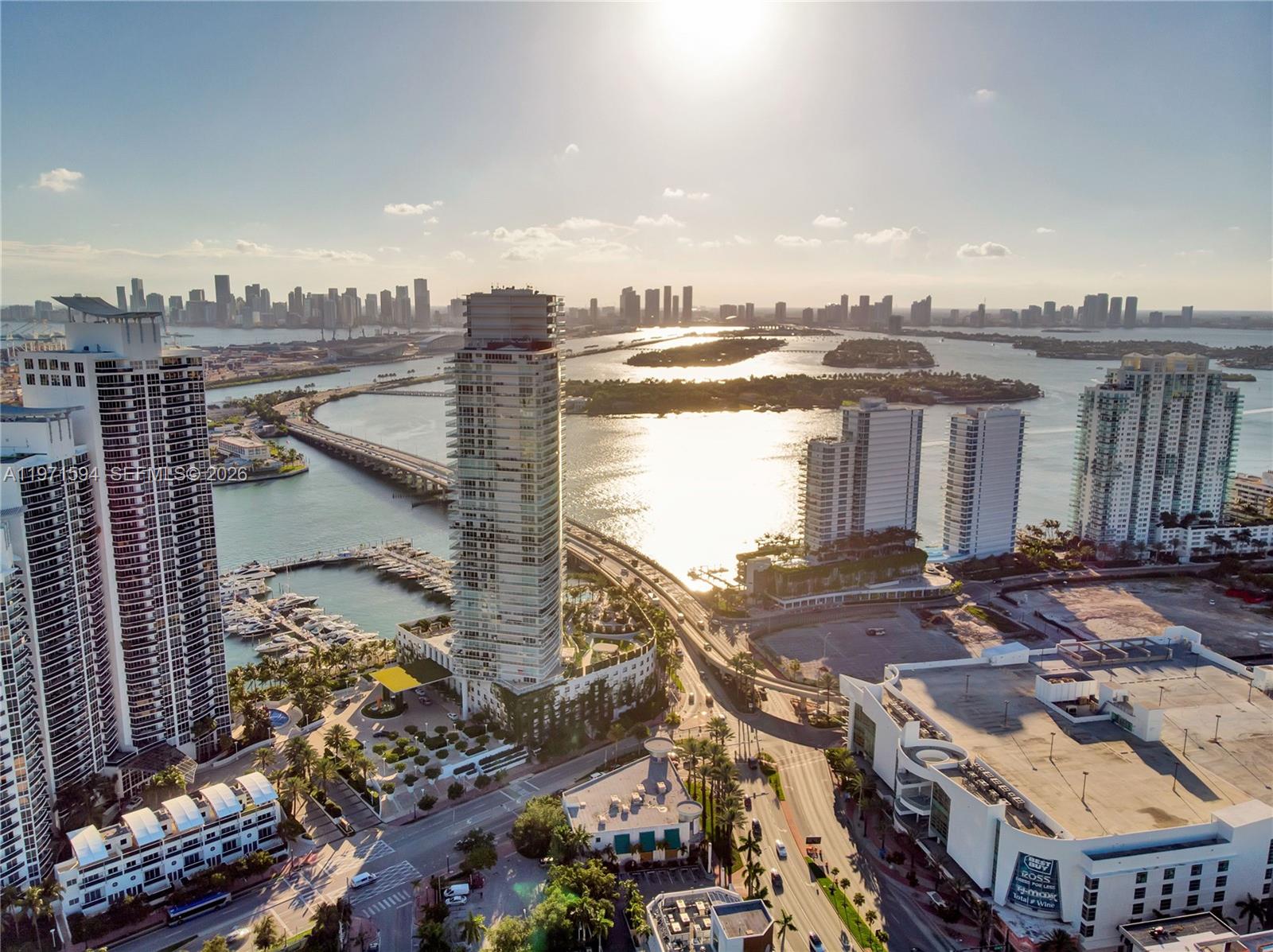 450 Alton Rd #2710, Miami Beach FL 33139