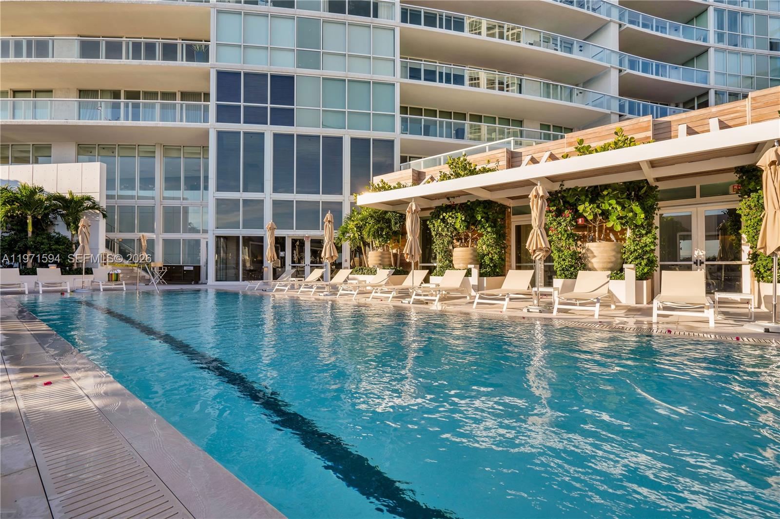450 Alton Rd #2710, Miami Beach FL 33139