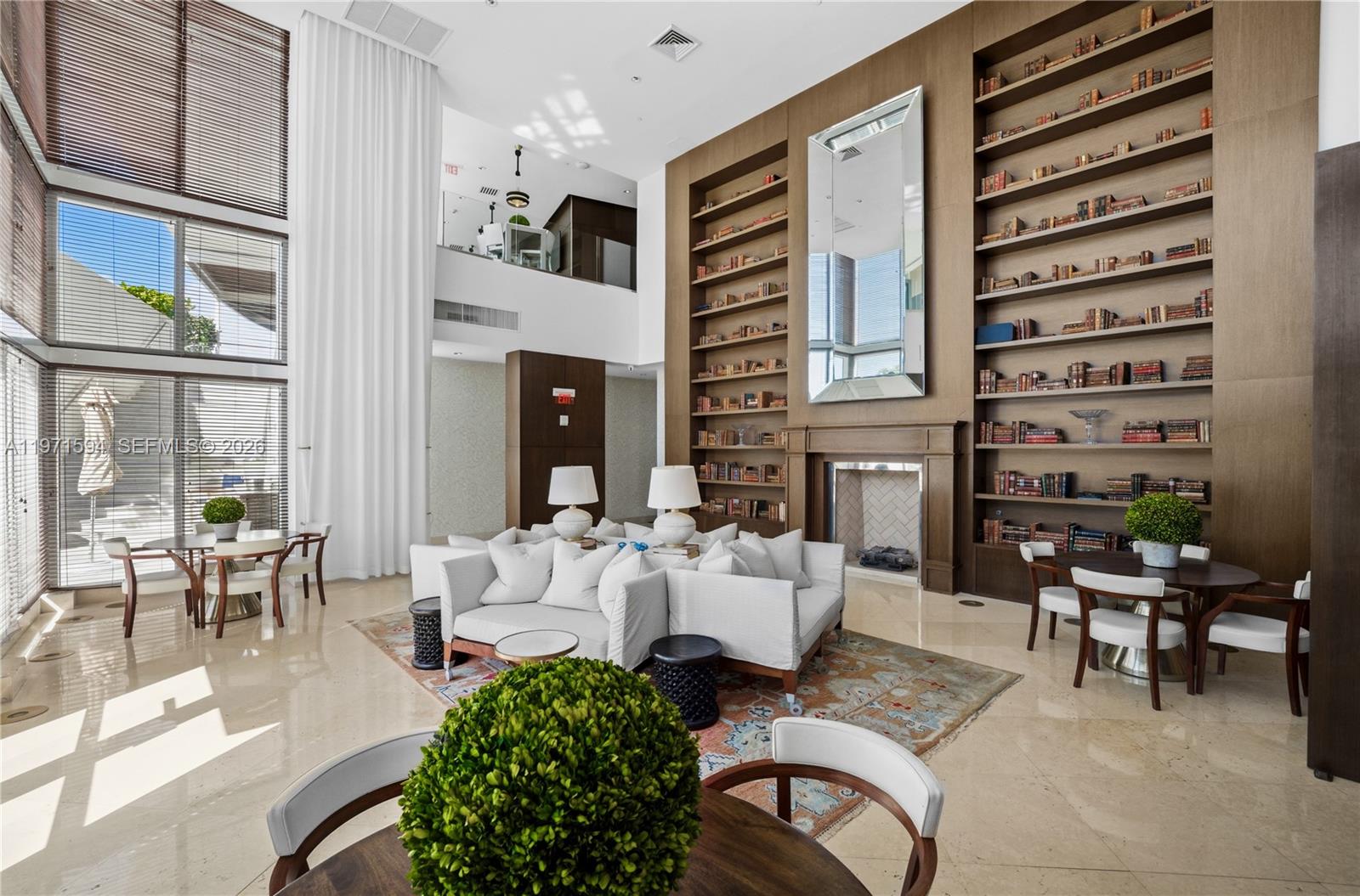 450 Alton Rd #2710, Miami Beach FL 33139