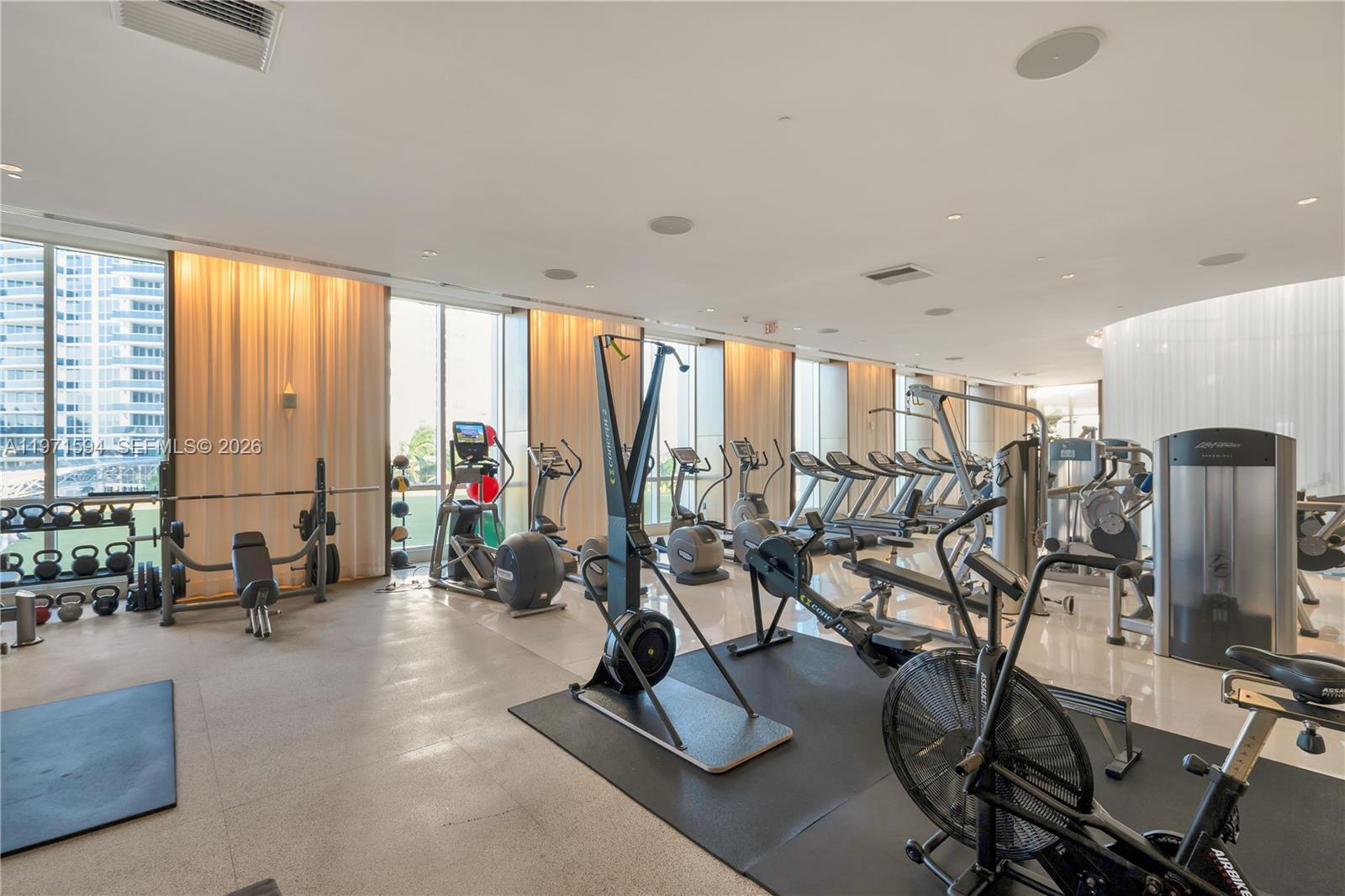 450 Alton Rd #2710, Miami Beach FL 33139