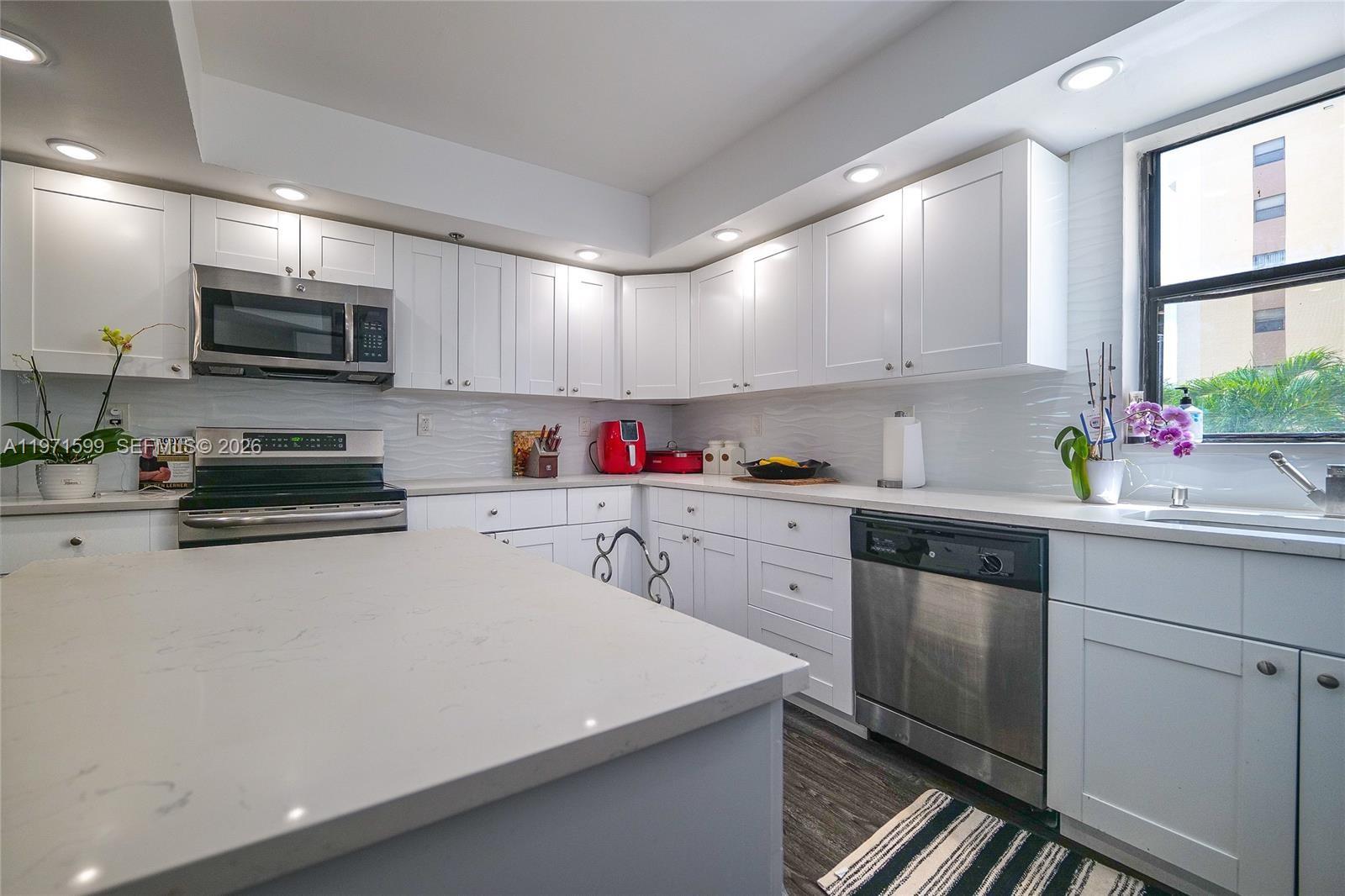 7200 Radice Ct #309, Lauderhill FL 33319
