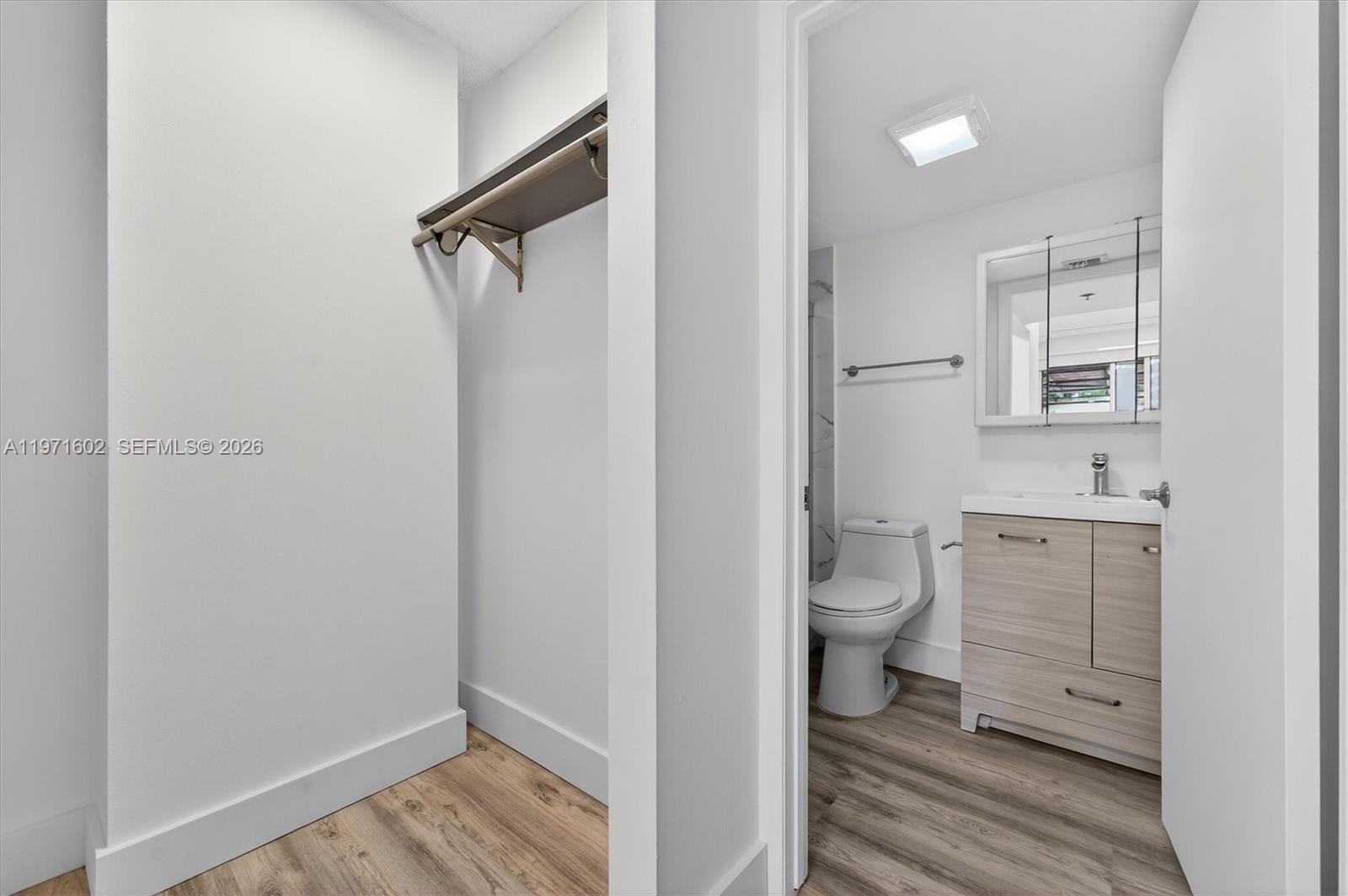 540 Brickell Key Dr #414, Miami FL 33131