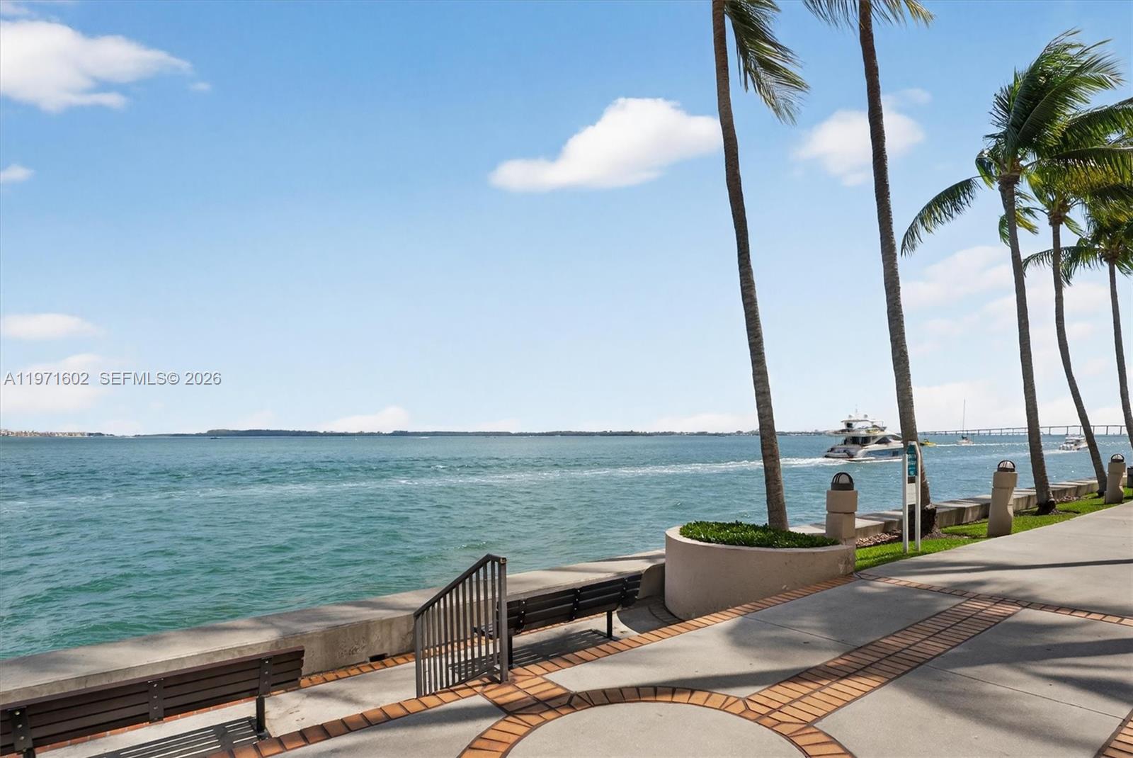 540 Brickell Key Dr #414, Miami FL 33131