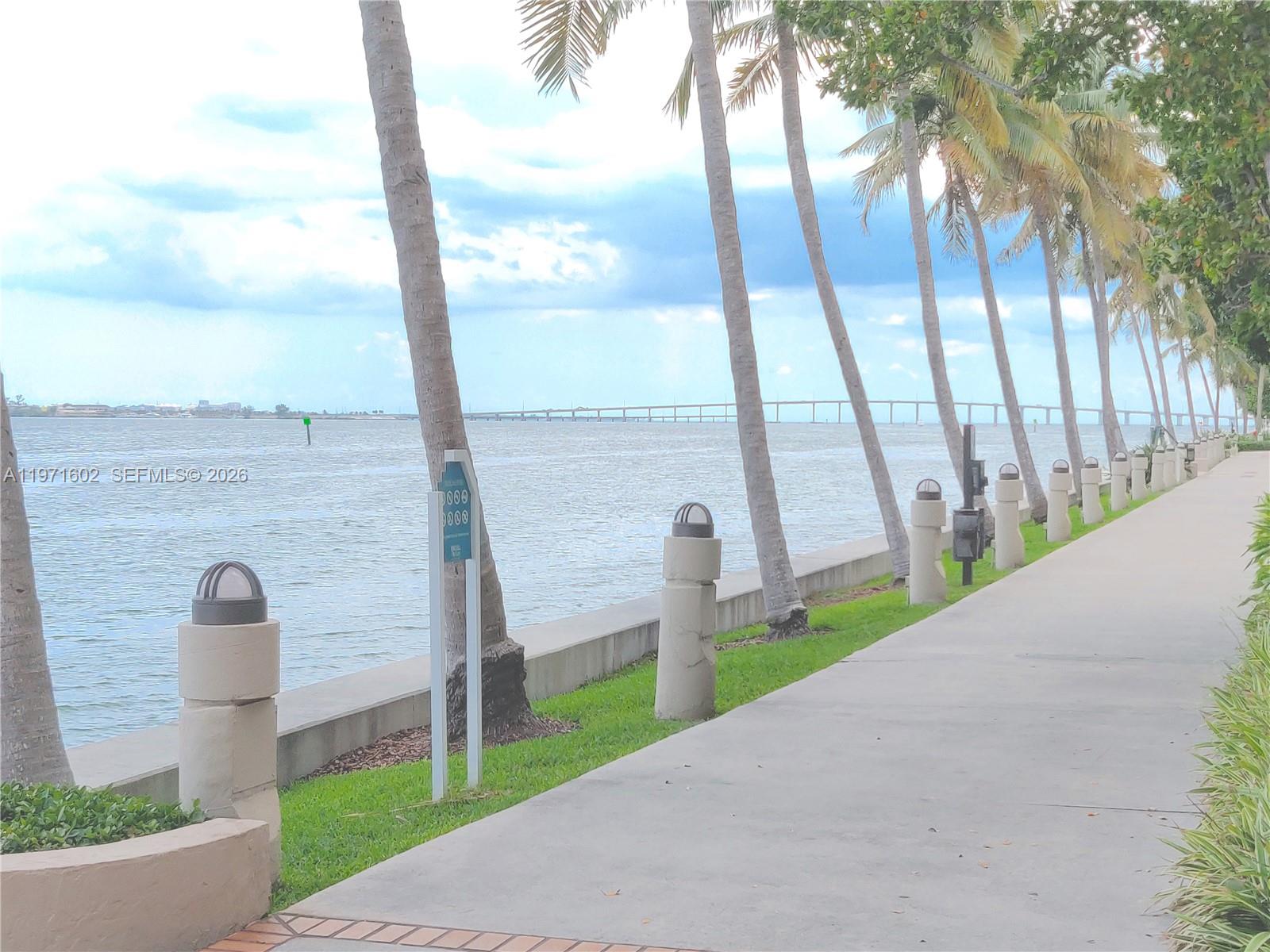 540 Brickell Key Dr #414, Miami FL 33131